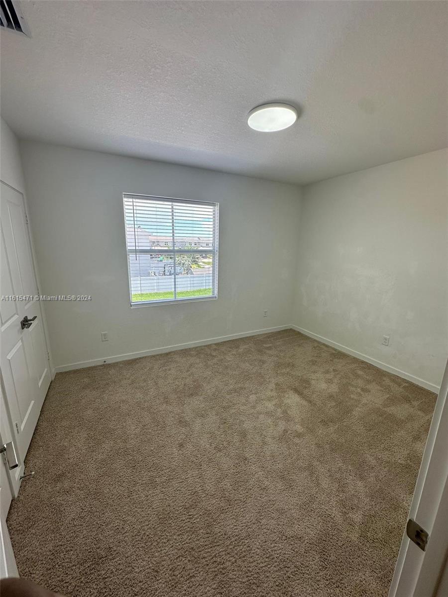 846 SE 19th St # 846