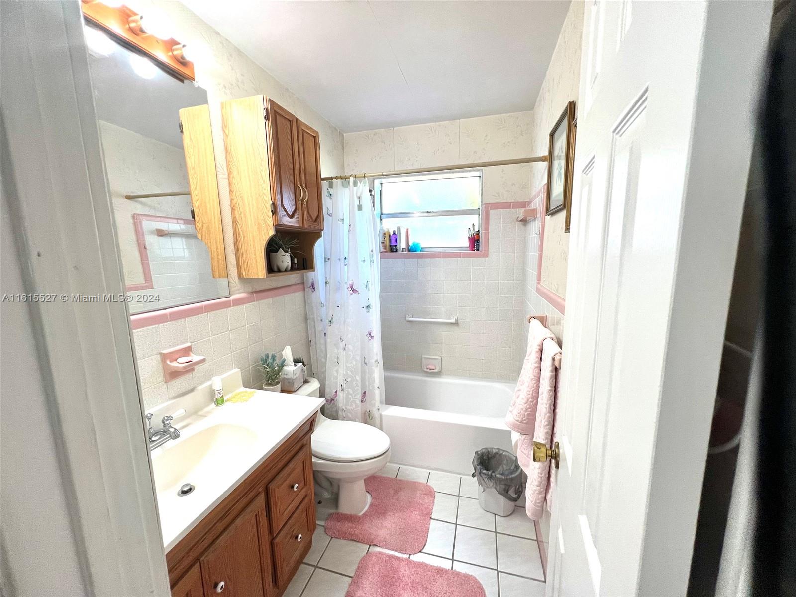 371 SW 67th Ter