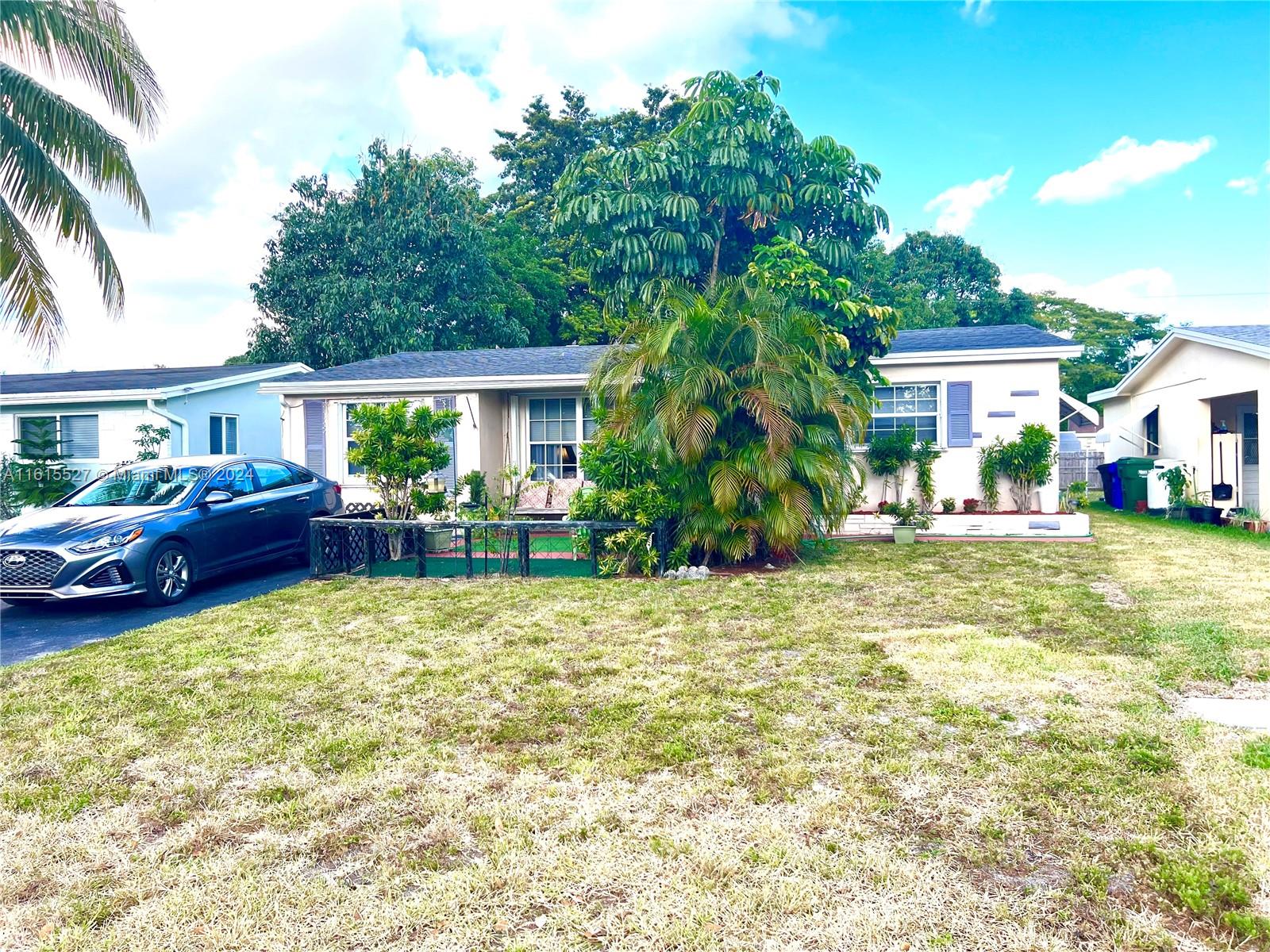 371 SW 67th Ter