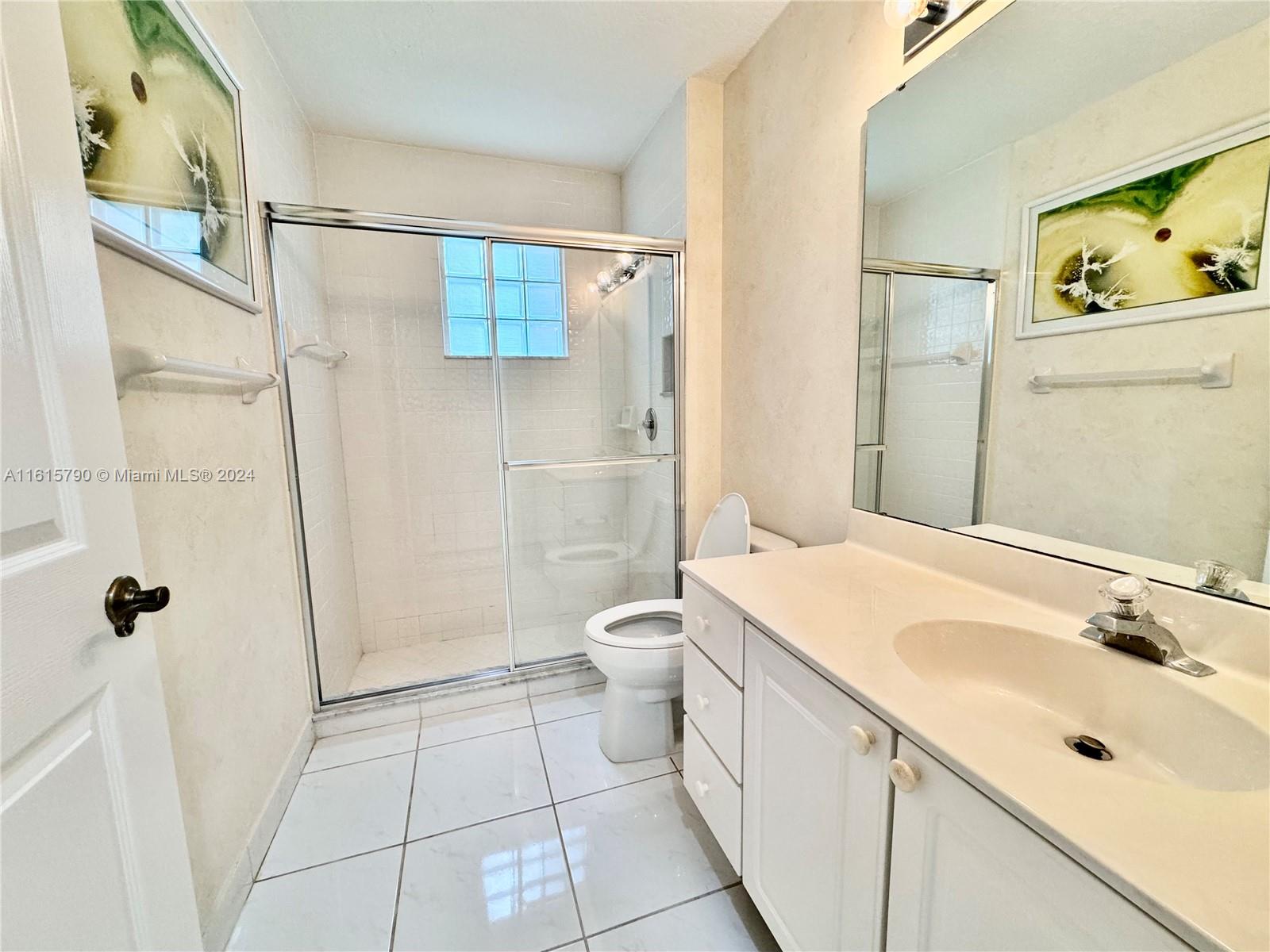 7807 Great Glen Cir