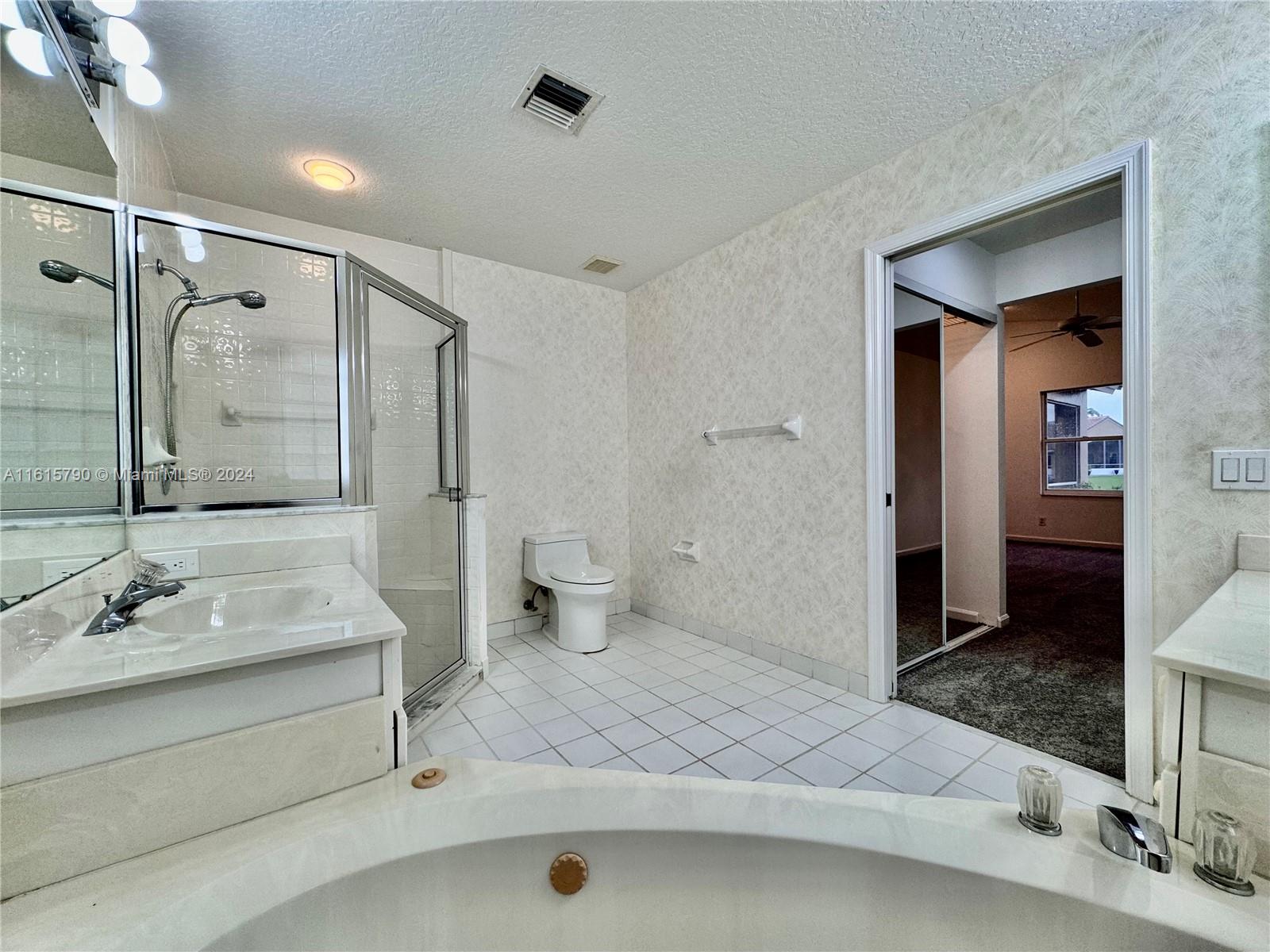 7807 Great Glen Cir