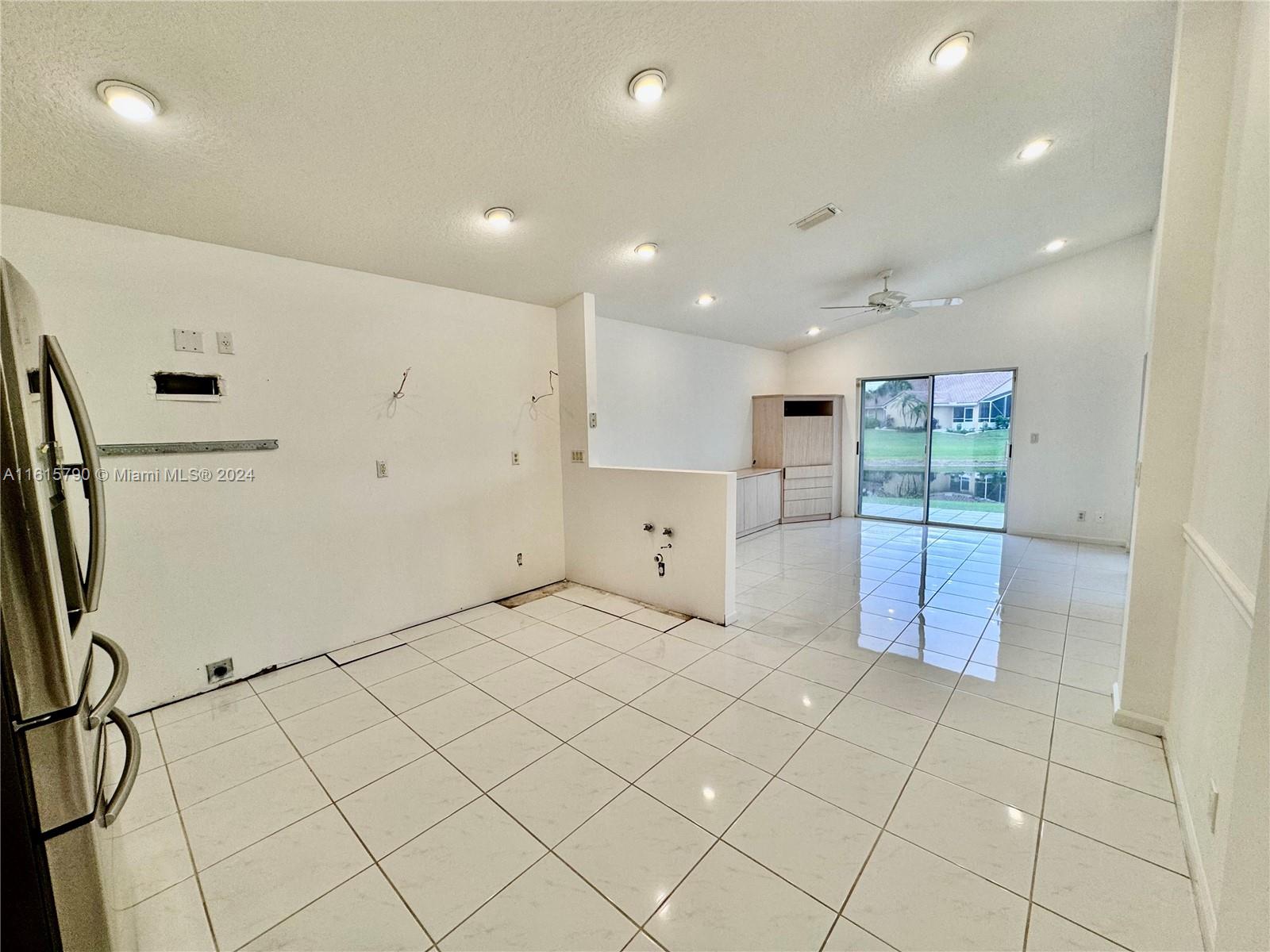 7807 Great Glen Cir