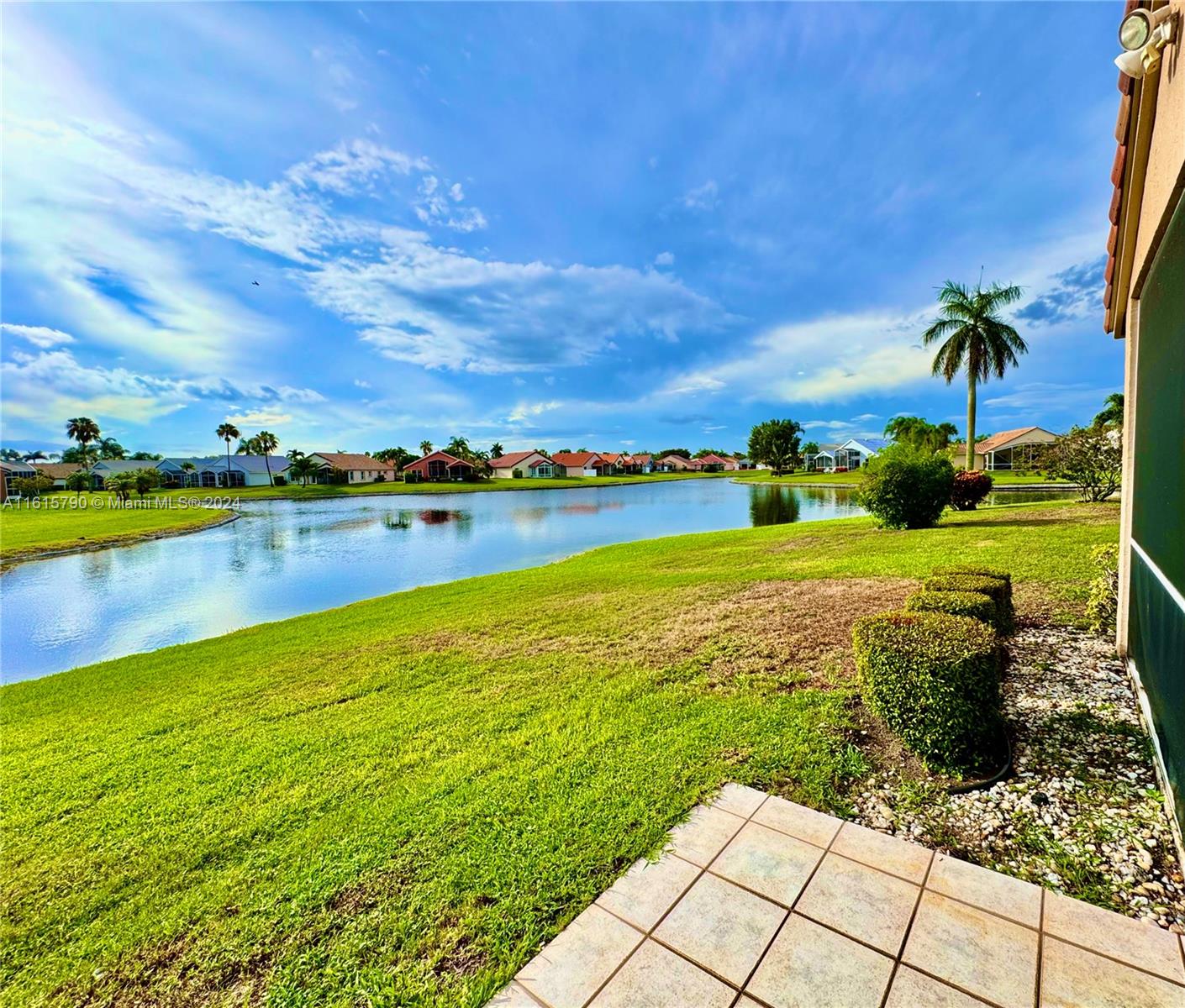 7807 Great Glen Cir