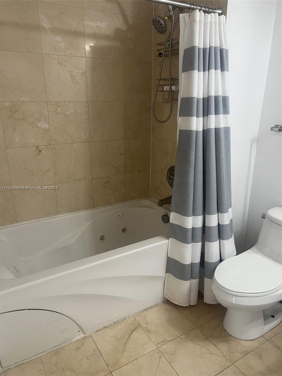 6365 Collins Ave # 2105