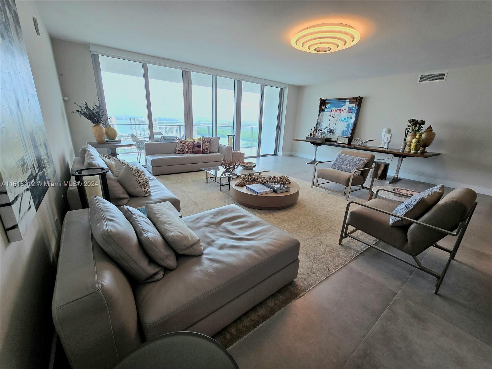 330 Sunny Isles Blvd # 2404 Unit: 5-2404