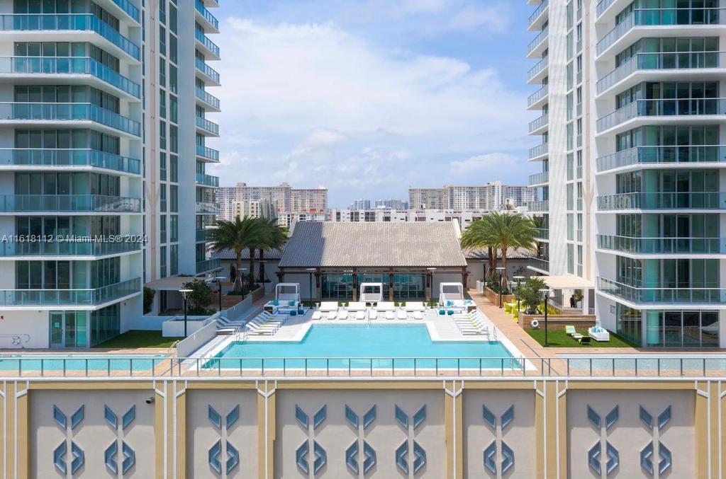330 Sunny Isles Blvd # 2404 Unit: 5-2404