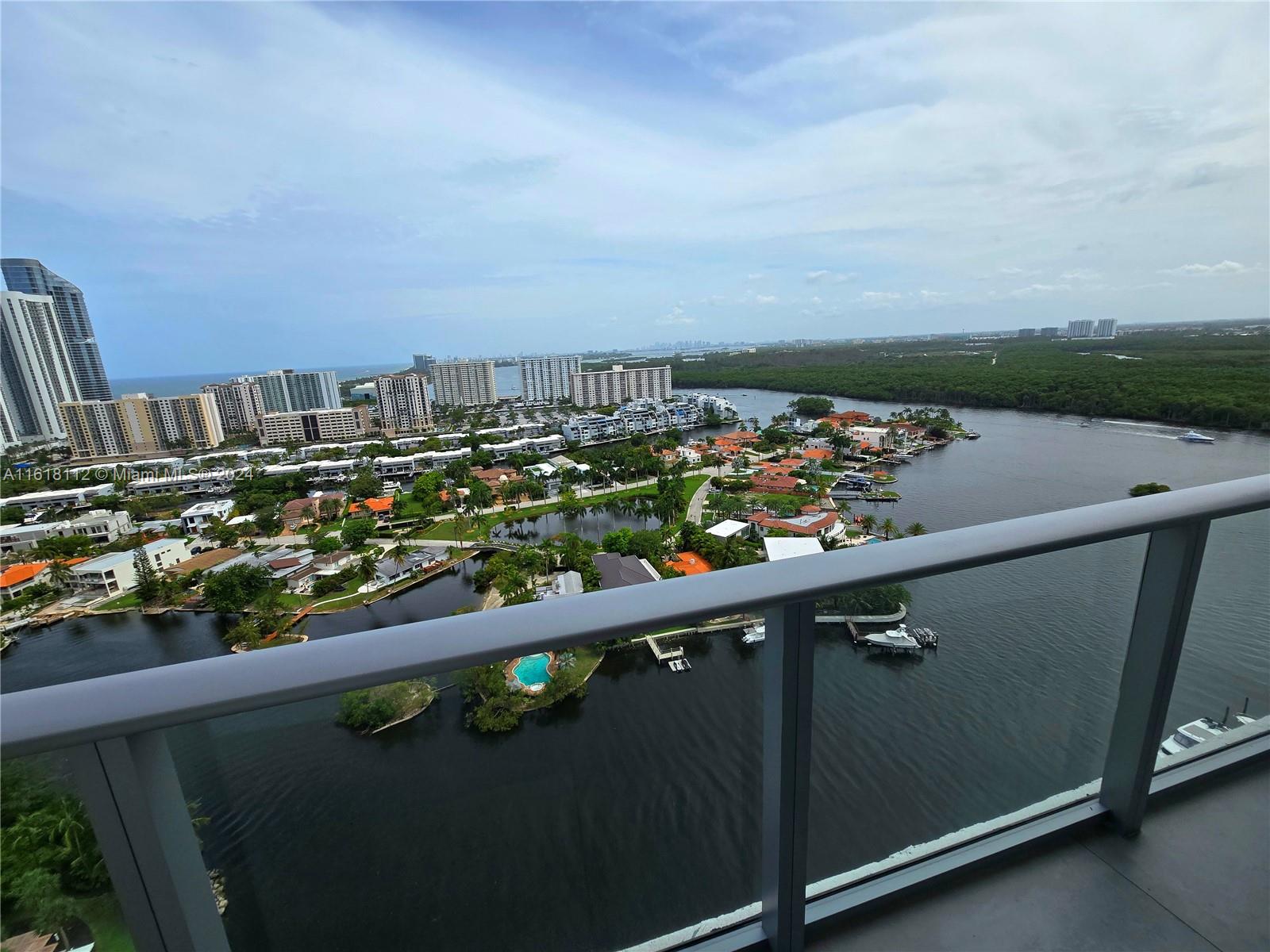 330 Sunny Isles Blvd # 2404 Unit: 5-2404