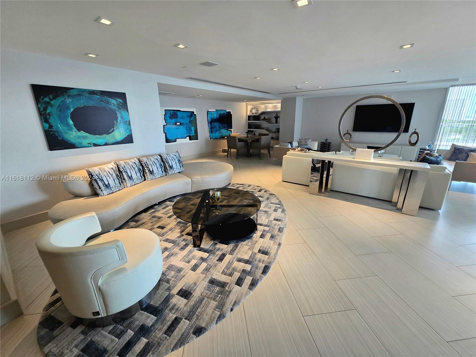 330 Sunny Isles Blvd # 2404 Unit: 5-2404