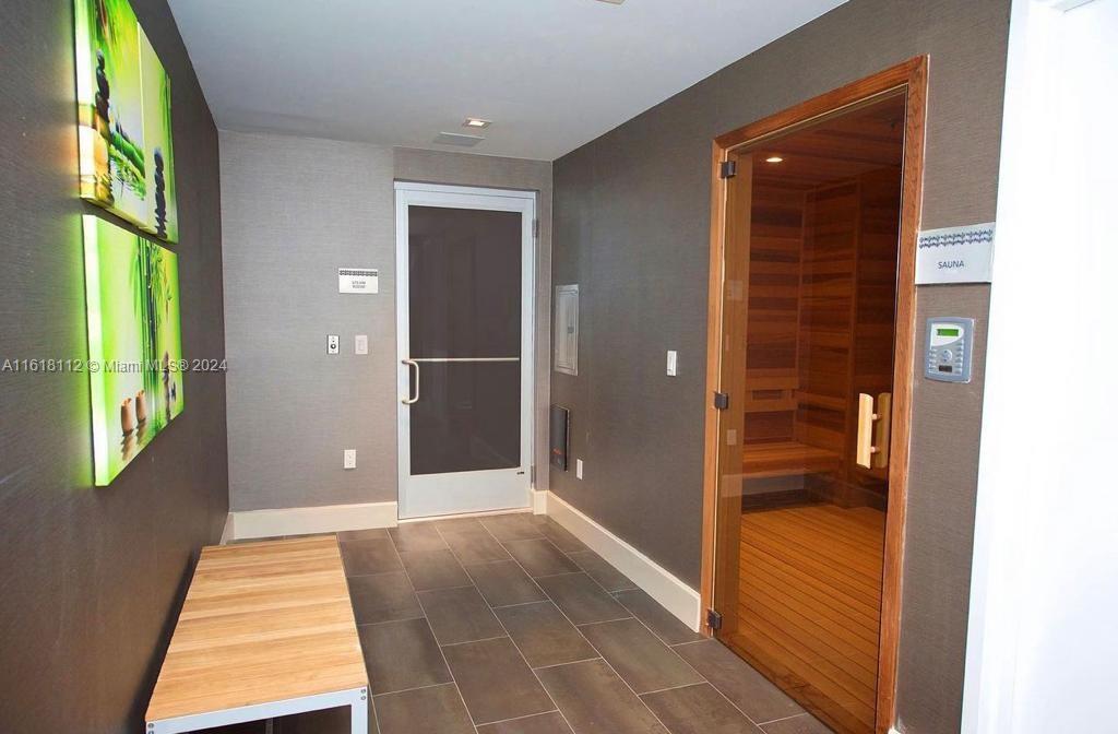 330 Sunny Isles Blvd # 2404 Unit: 5-2404