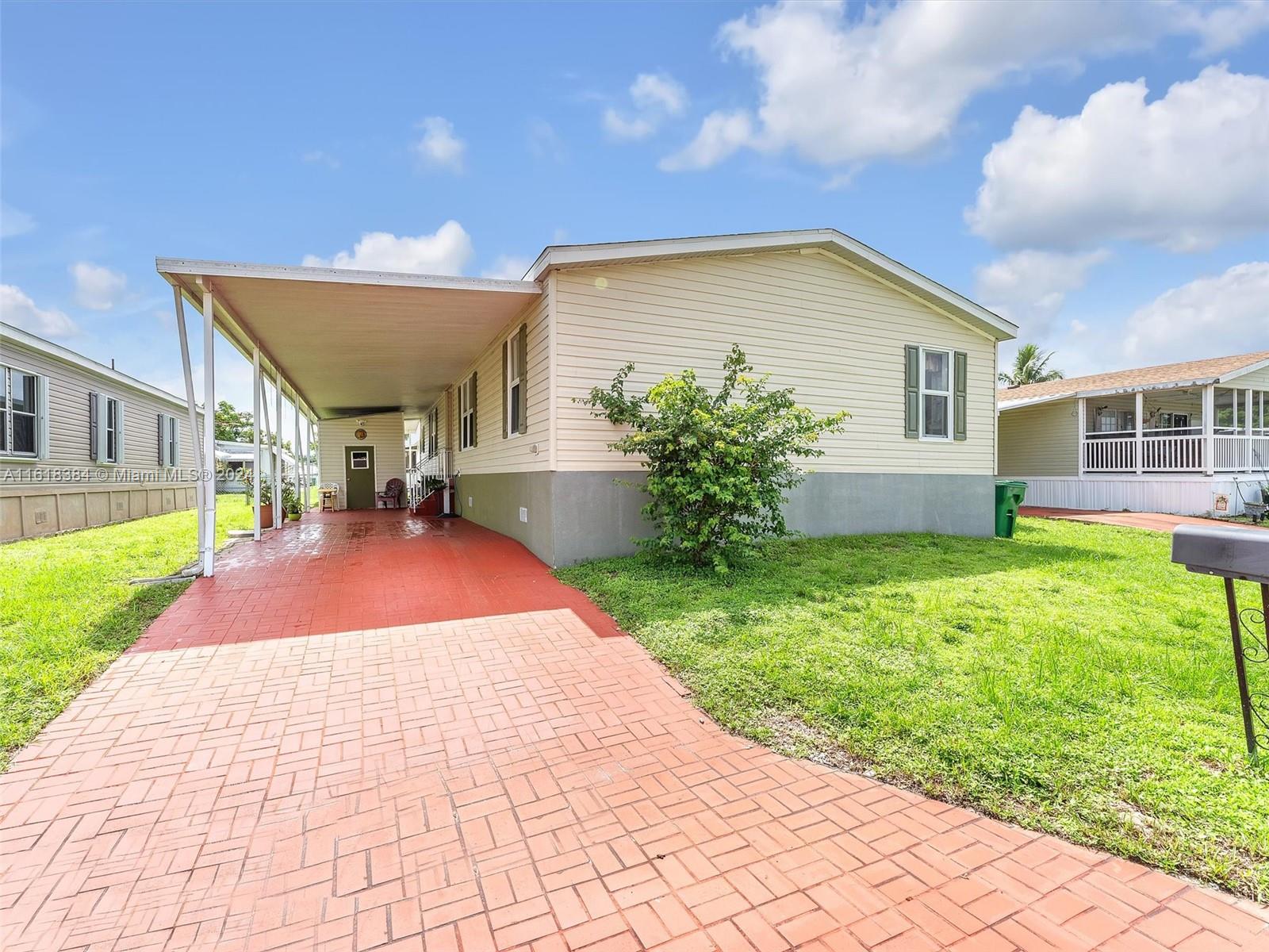 2244 SW 84th Ave