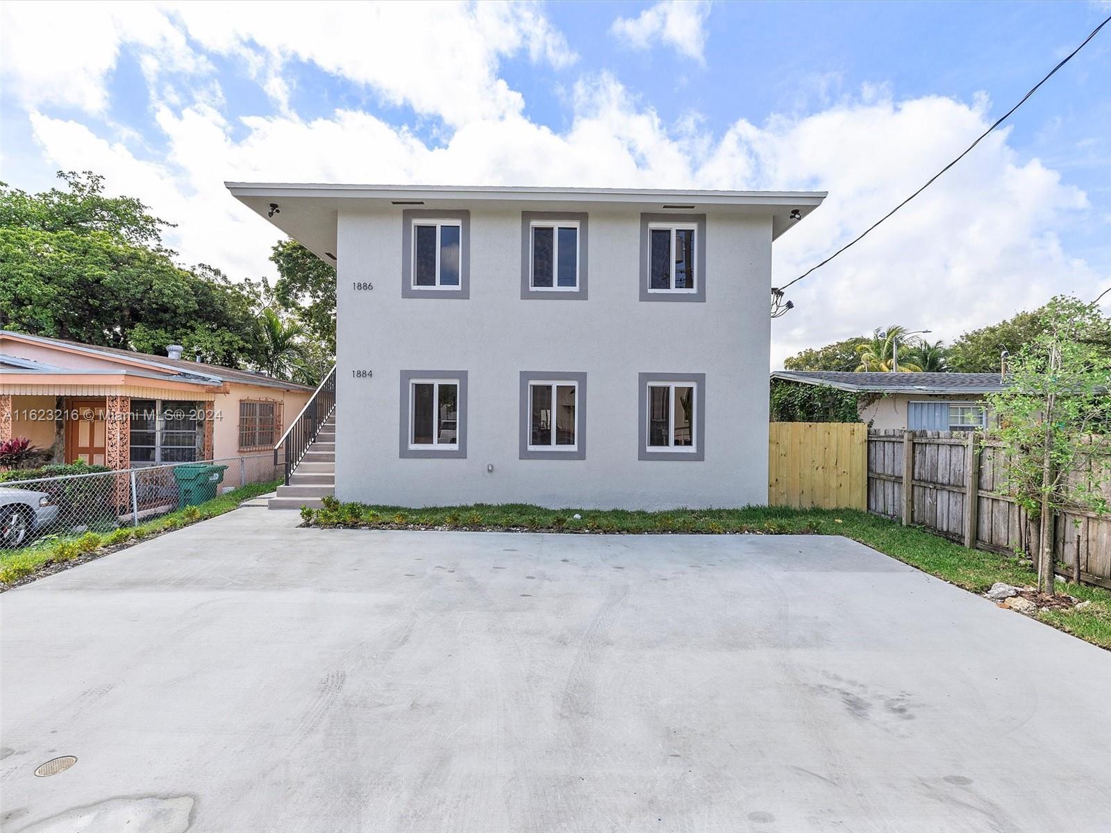 1884 NW 64th St