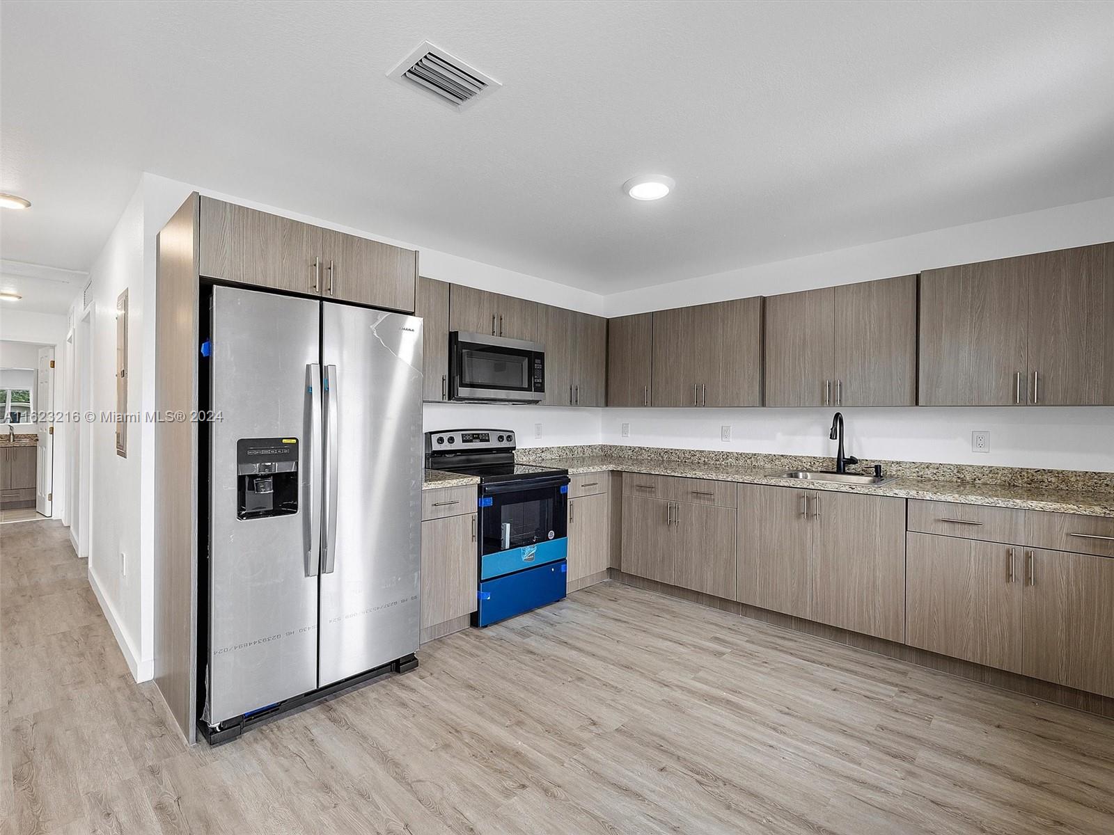 1884 NW 64th St