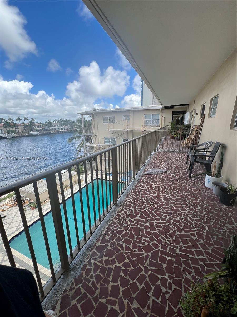 2200 S Ocean Dr # N311