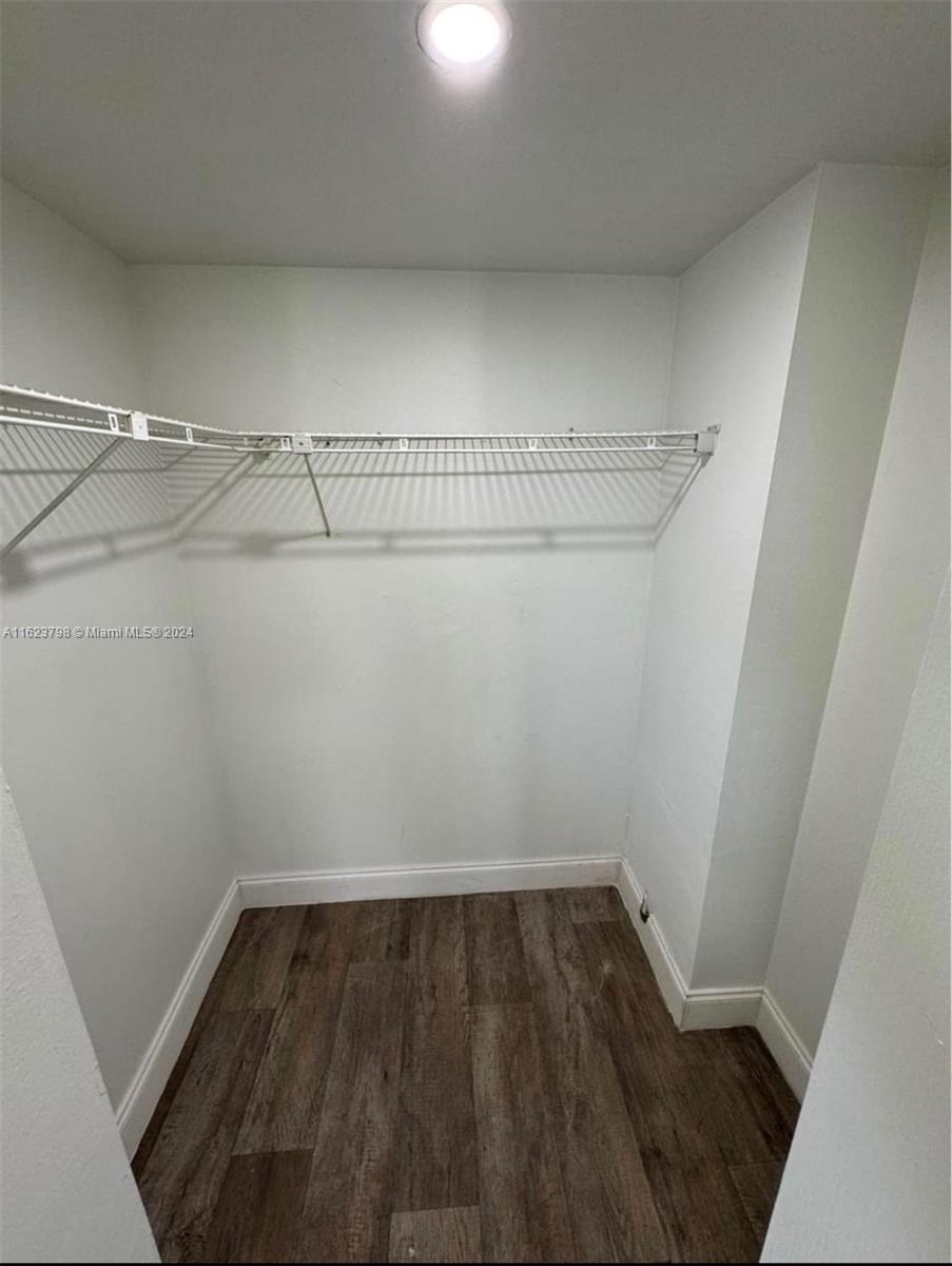 7900 Fairview Dr # 201