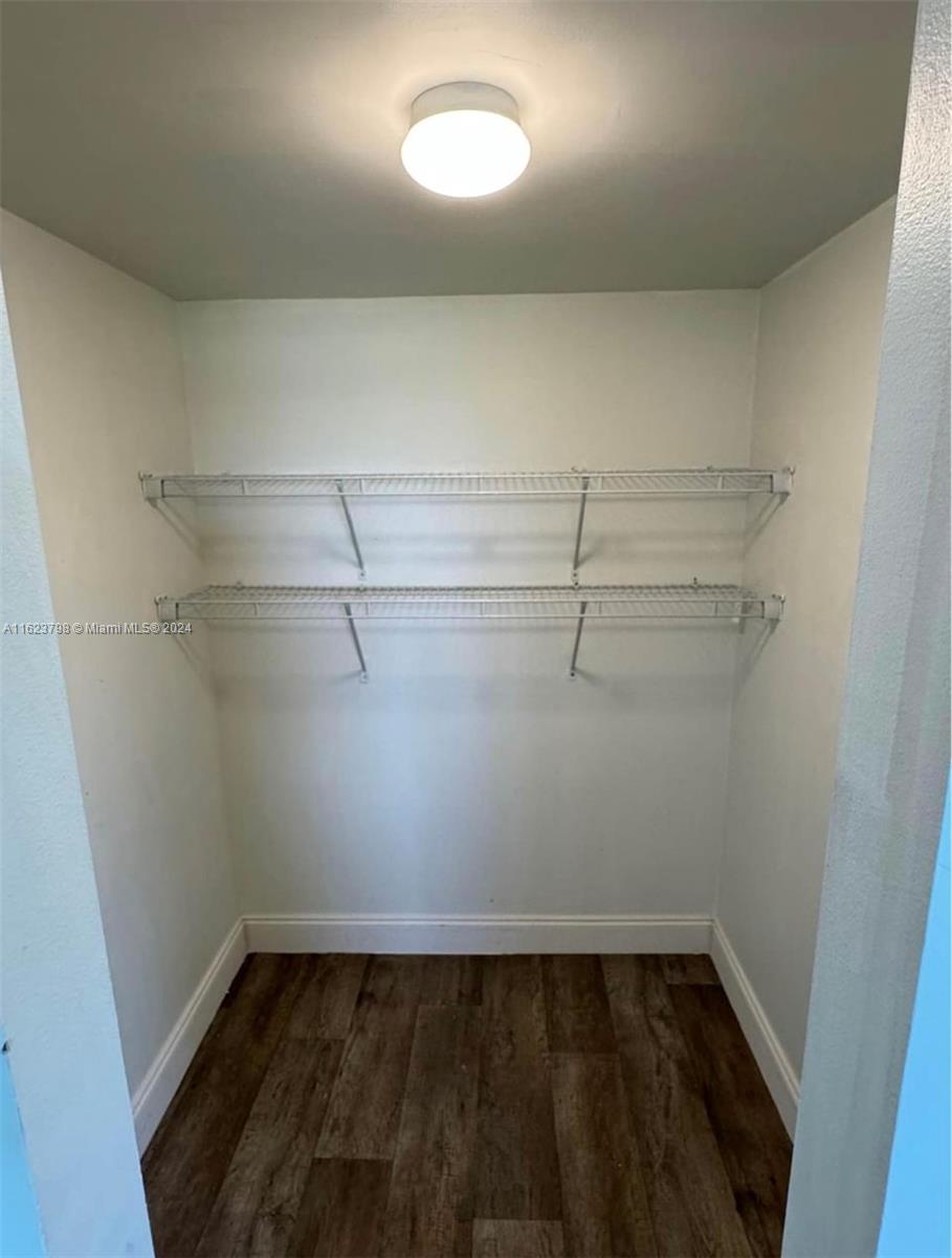 7900 Fairview Dr # 201