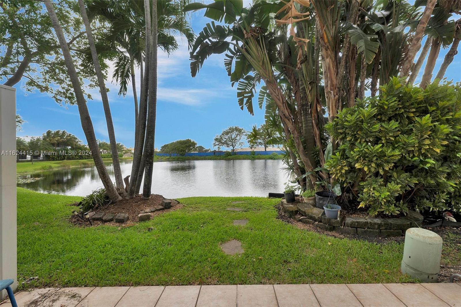 205 Riviera Cir # 6 Unit: 40-6