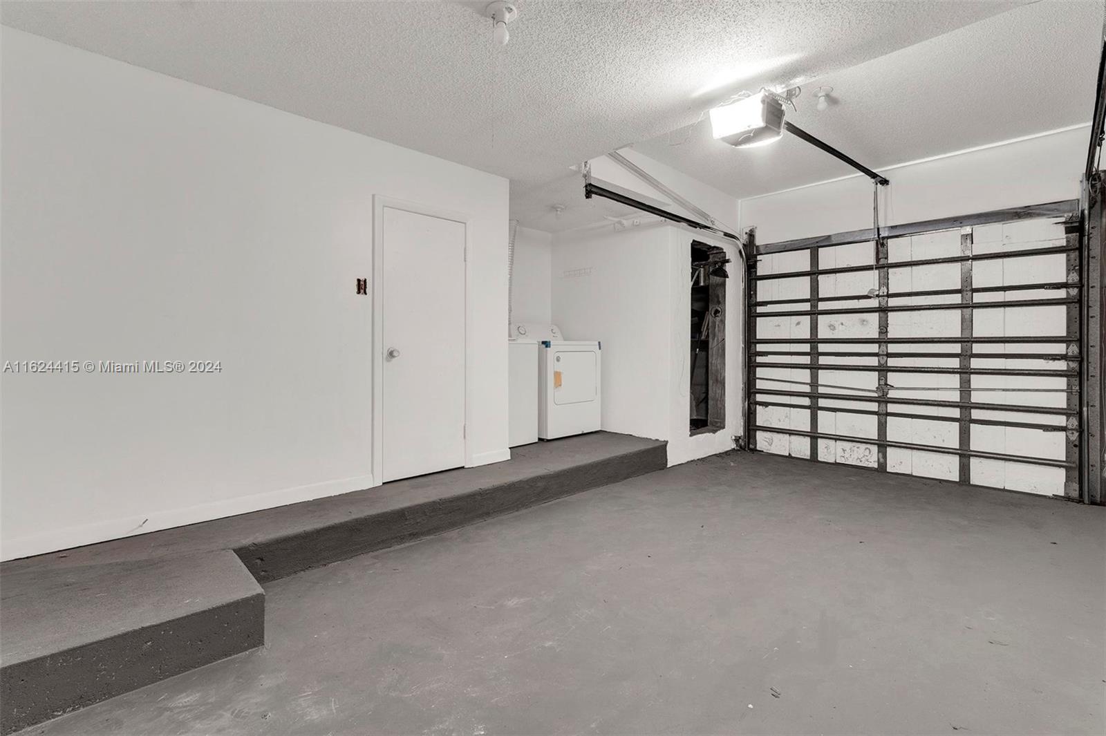 205 Riviera Cir # 6 Unit: 40-6