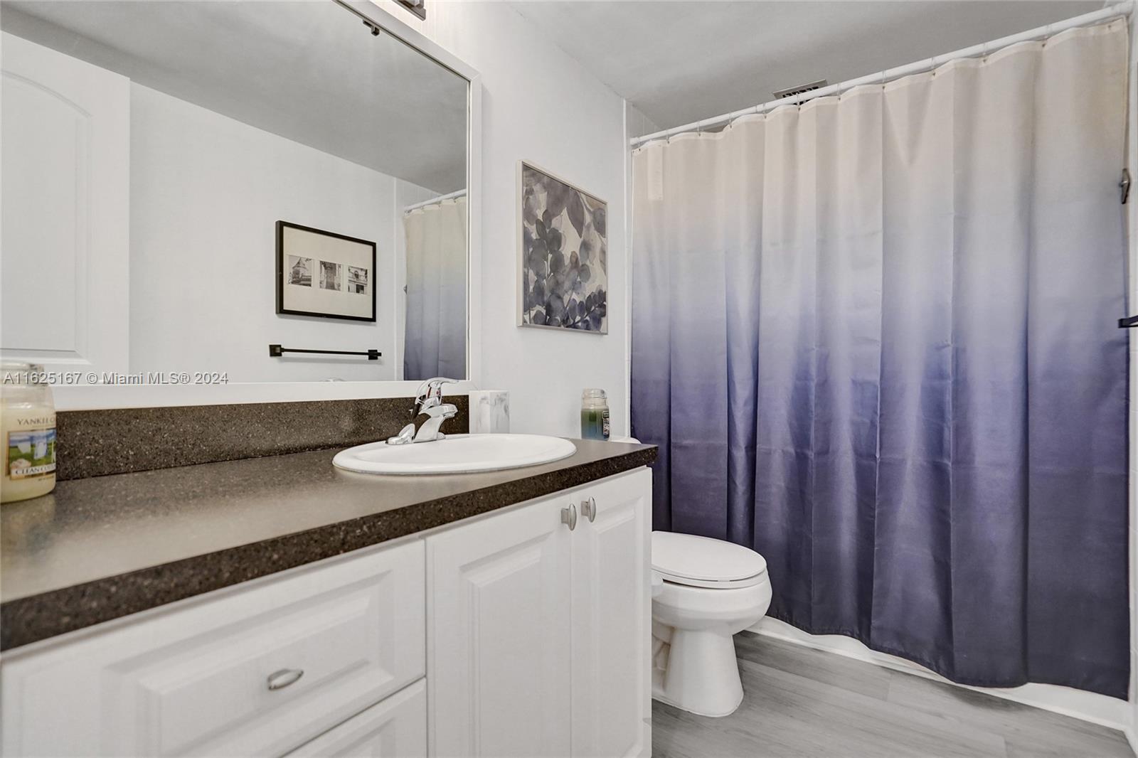 202 SE 10th Street # 302