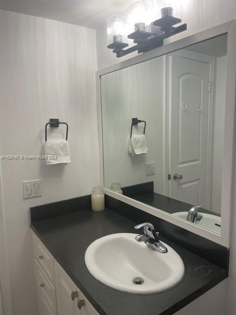 202 SE 10th Street # 302