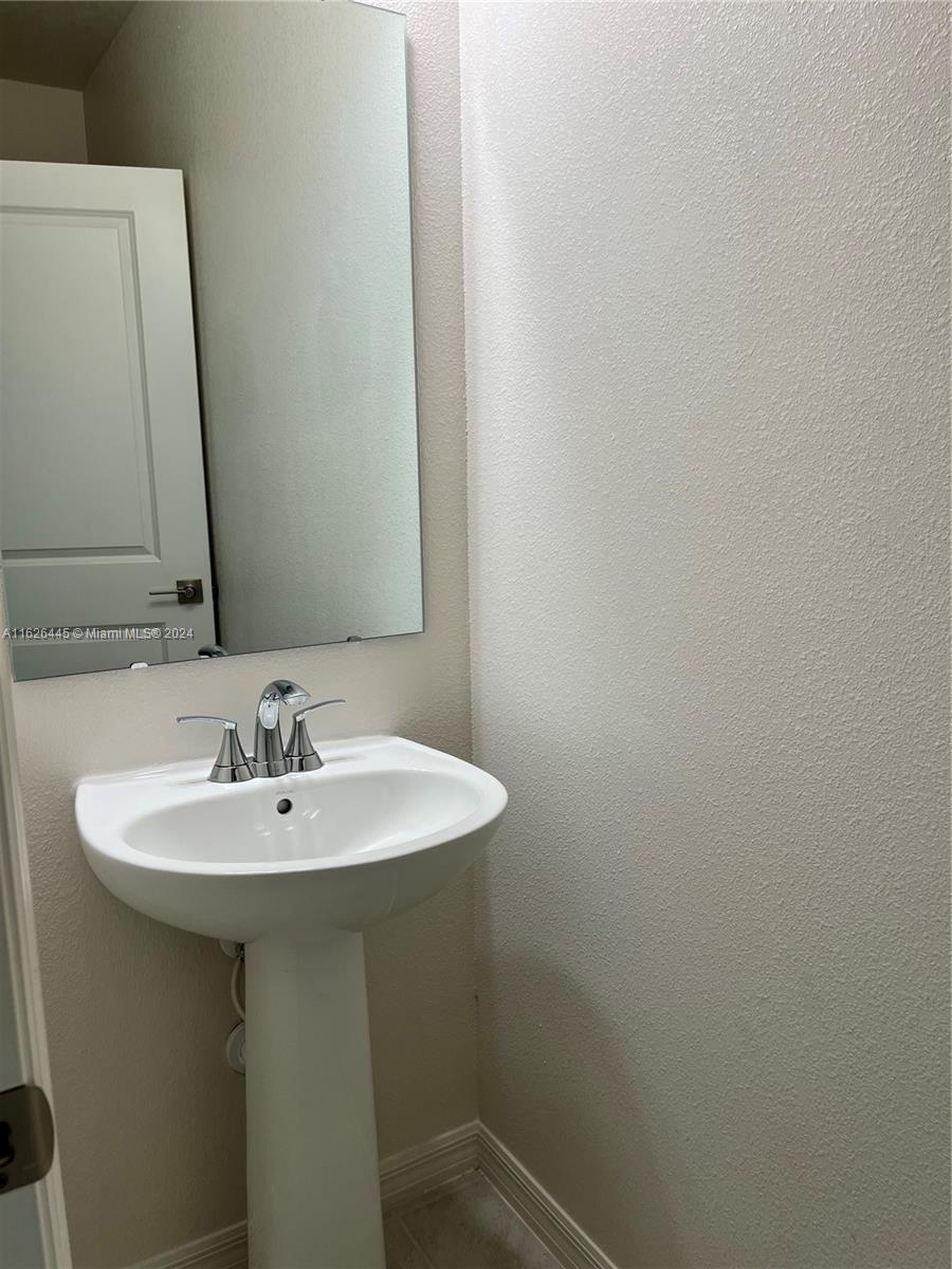 1595 Mirabella Cir # 0