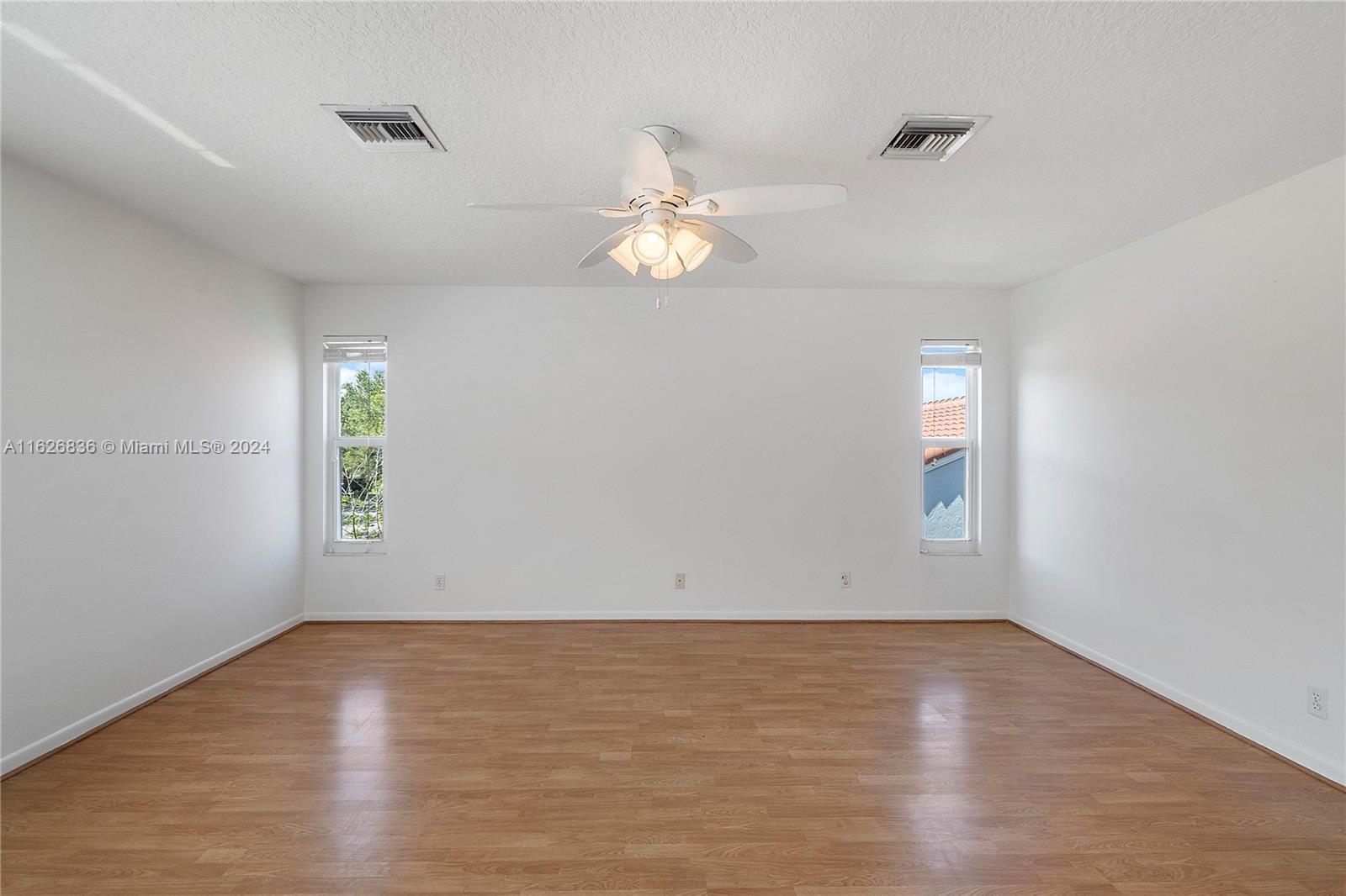 4177 NW 90th Ter