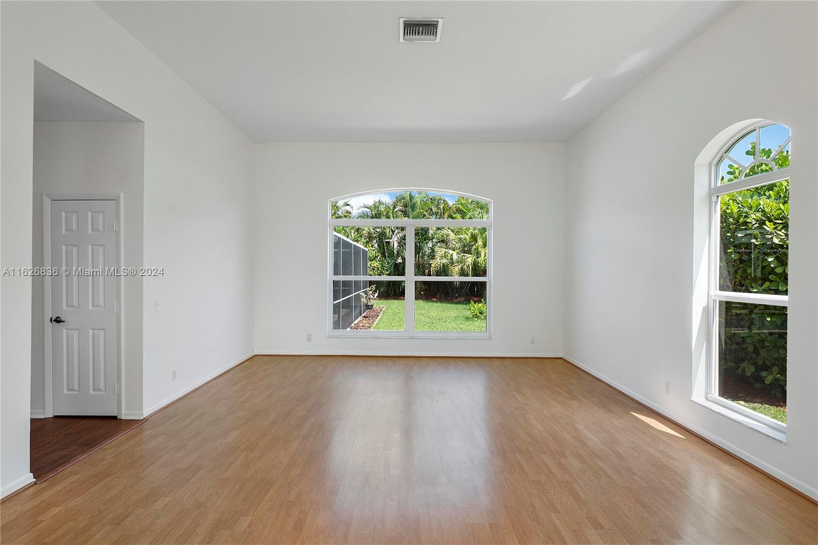 4177 NW 90th Ter