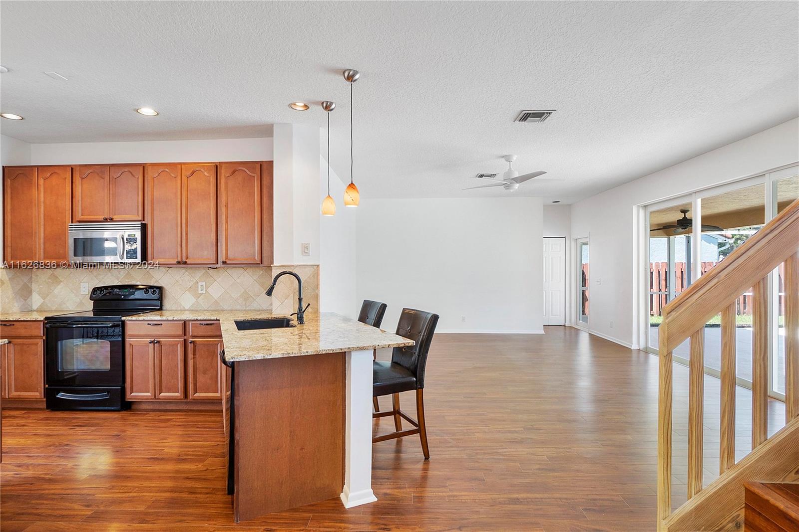 4177 NW 90th Ter