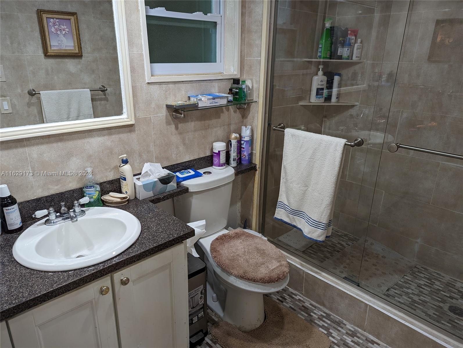 900 NE 12th Ave # 305