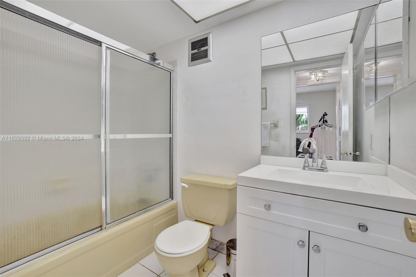 2525 W Golf Blvd # 223