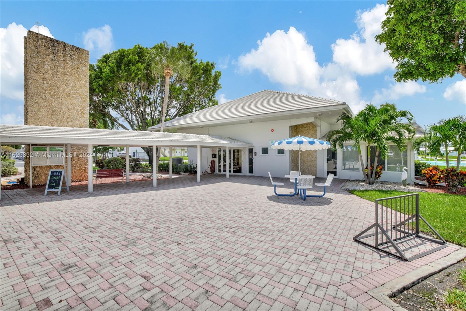2525 W Golf Blvd # 223