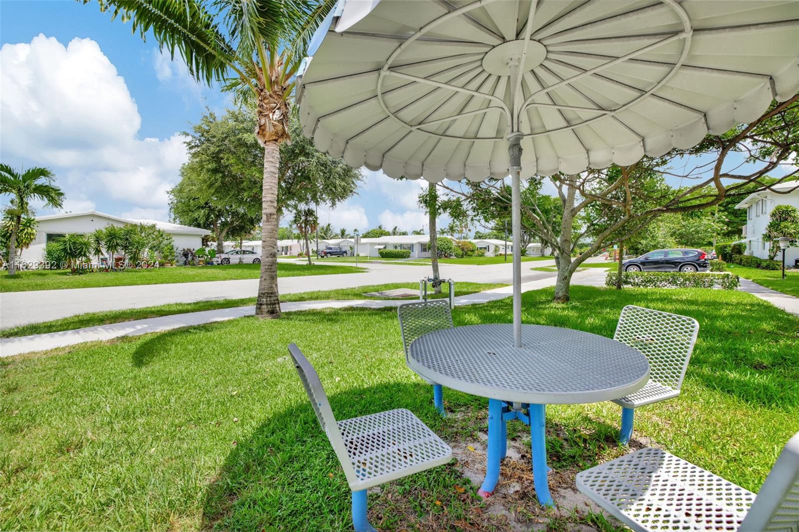 2525 W Golf Blvd # 223