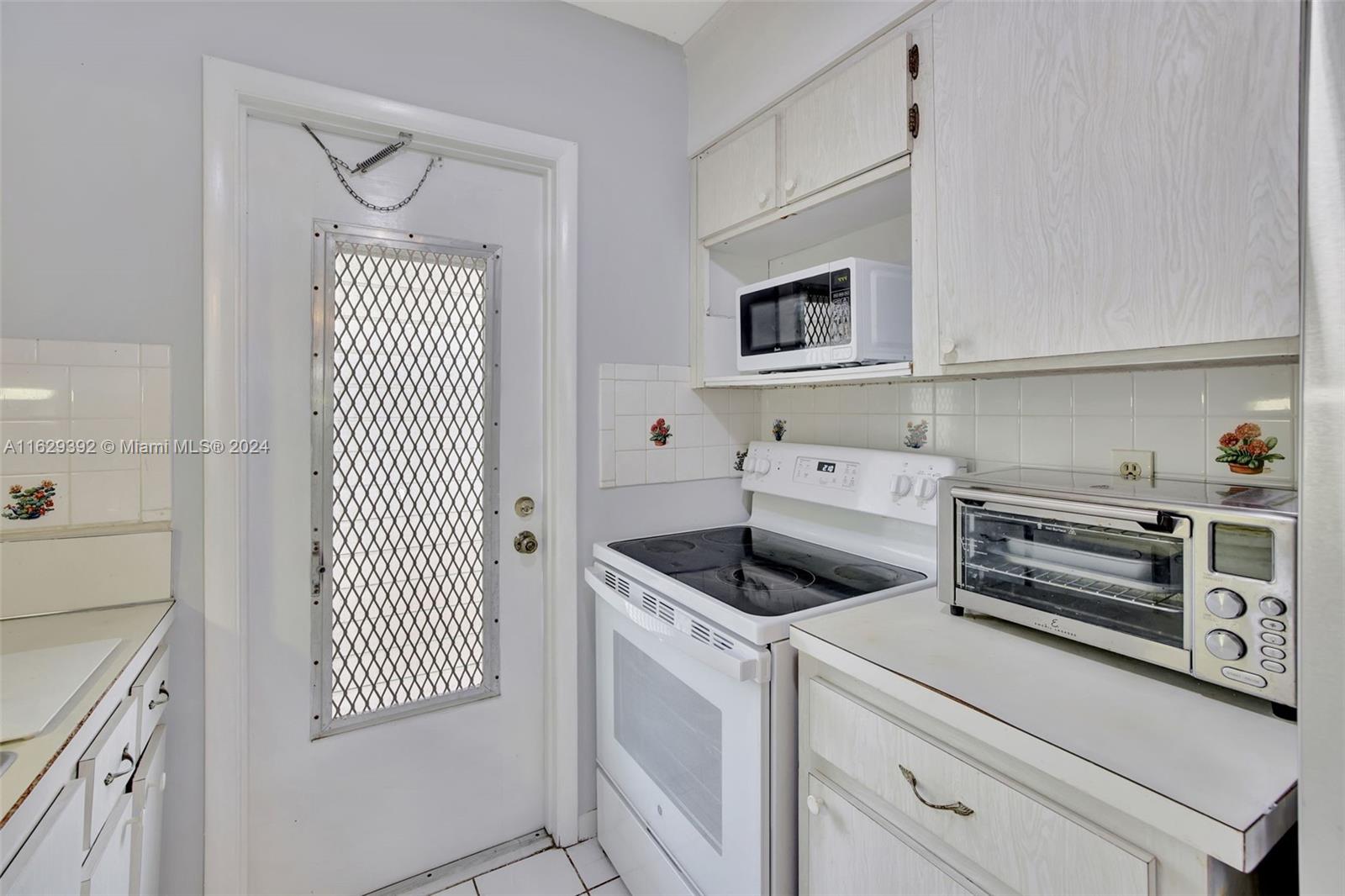 2525 W Golf Blvd # 223