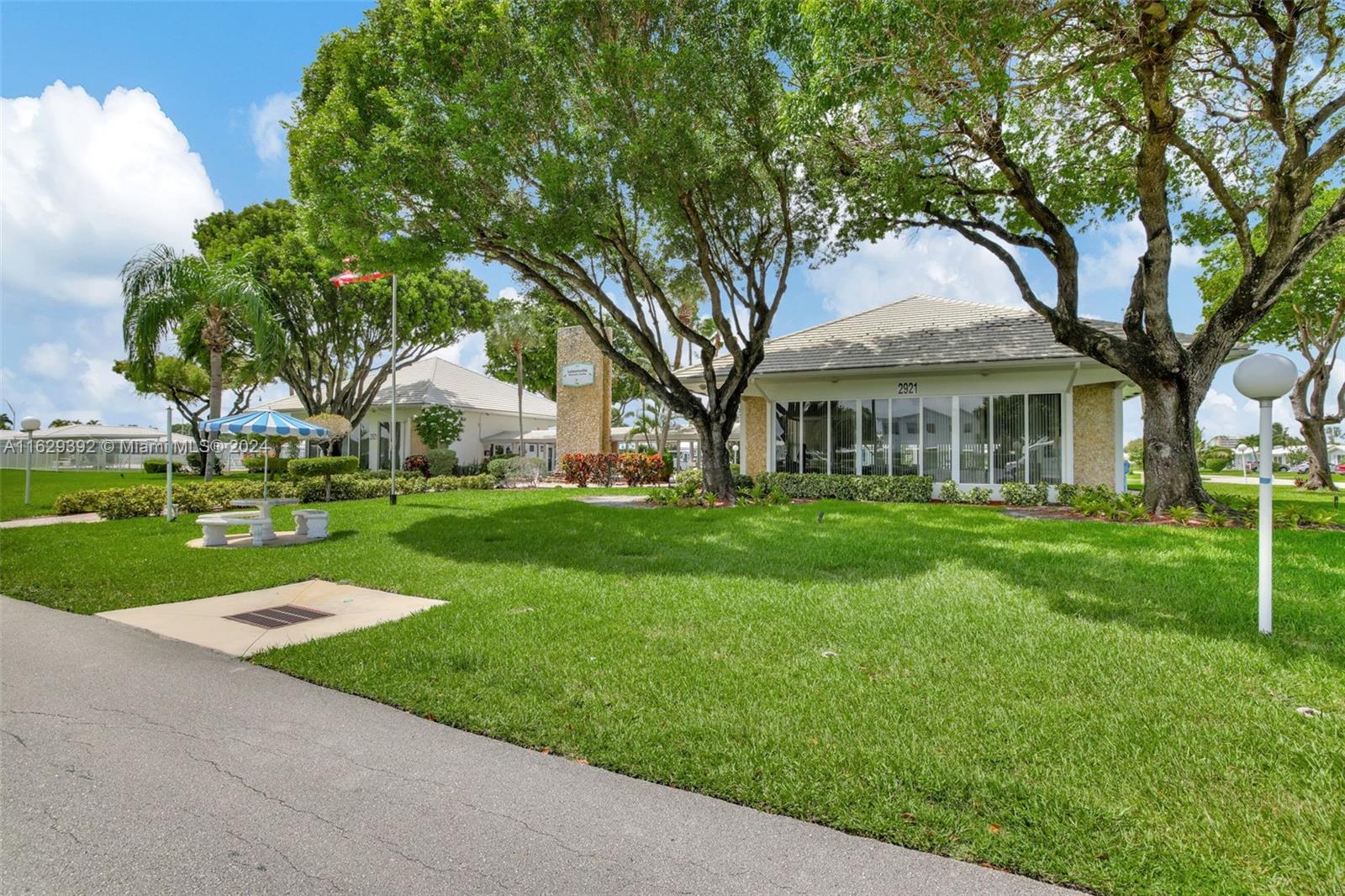 2525 W Golf Blvd # 223