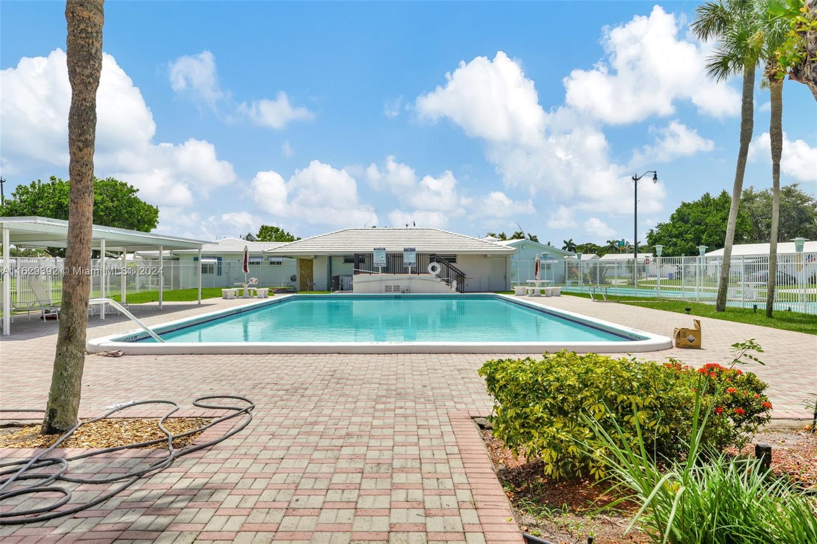 2525 W Golf Blvd # 223
