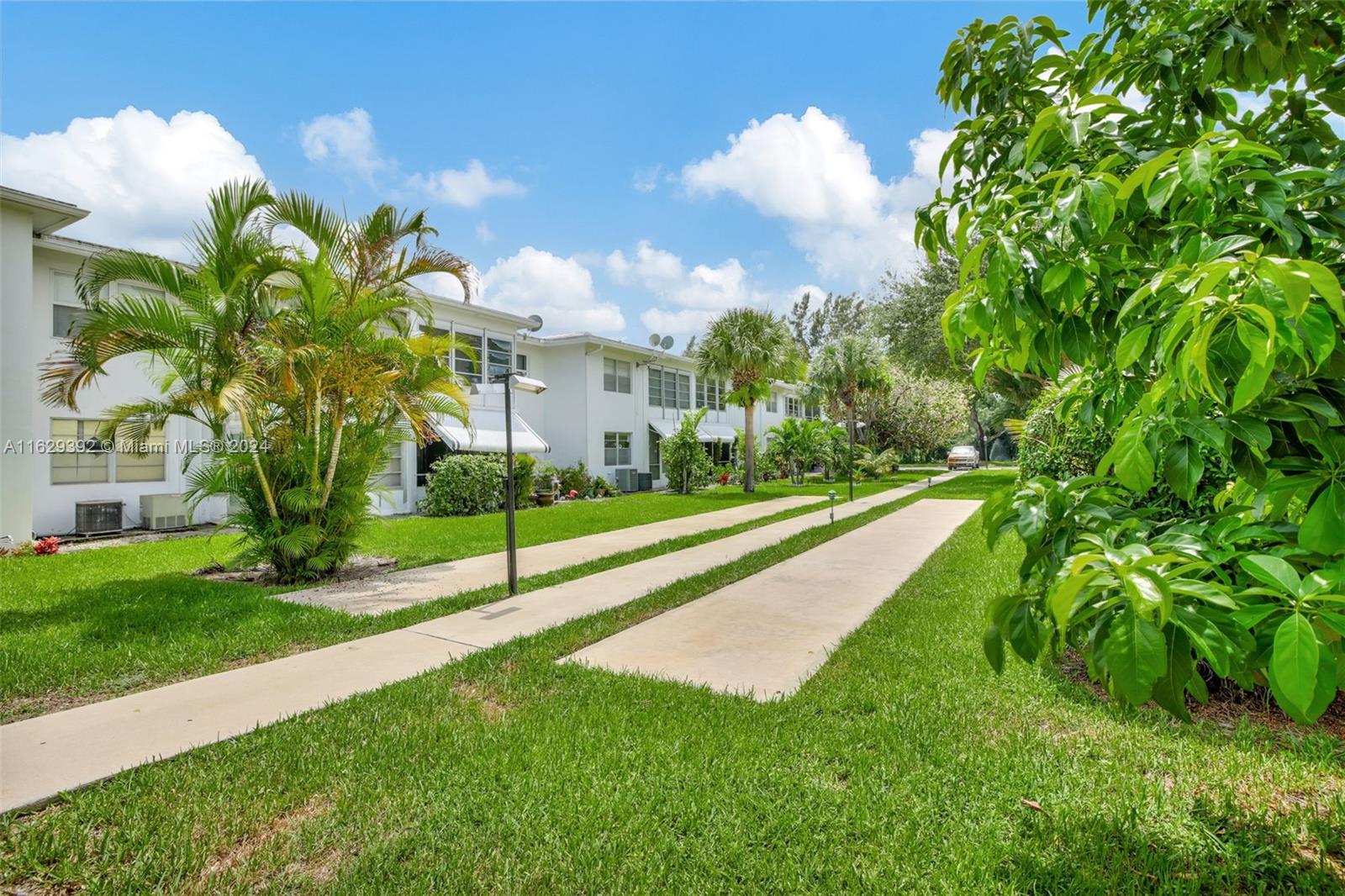 2525 W Golf Blvd # 223