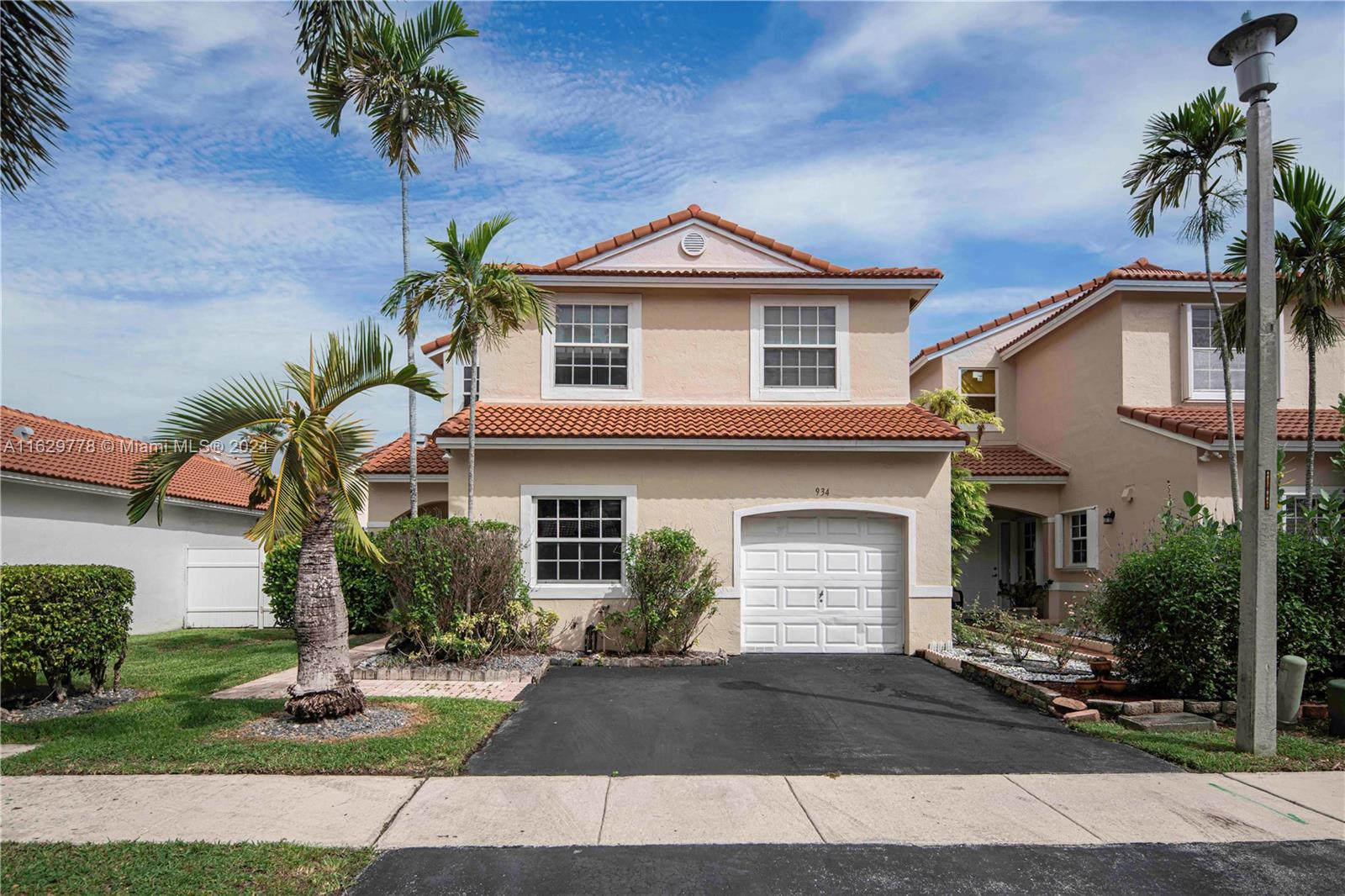 934 SW 179th Ave # 934
