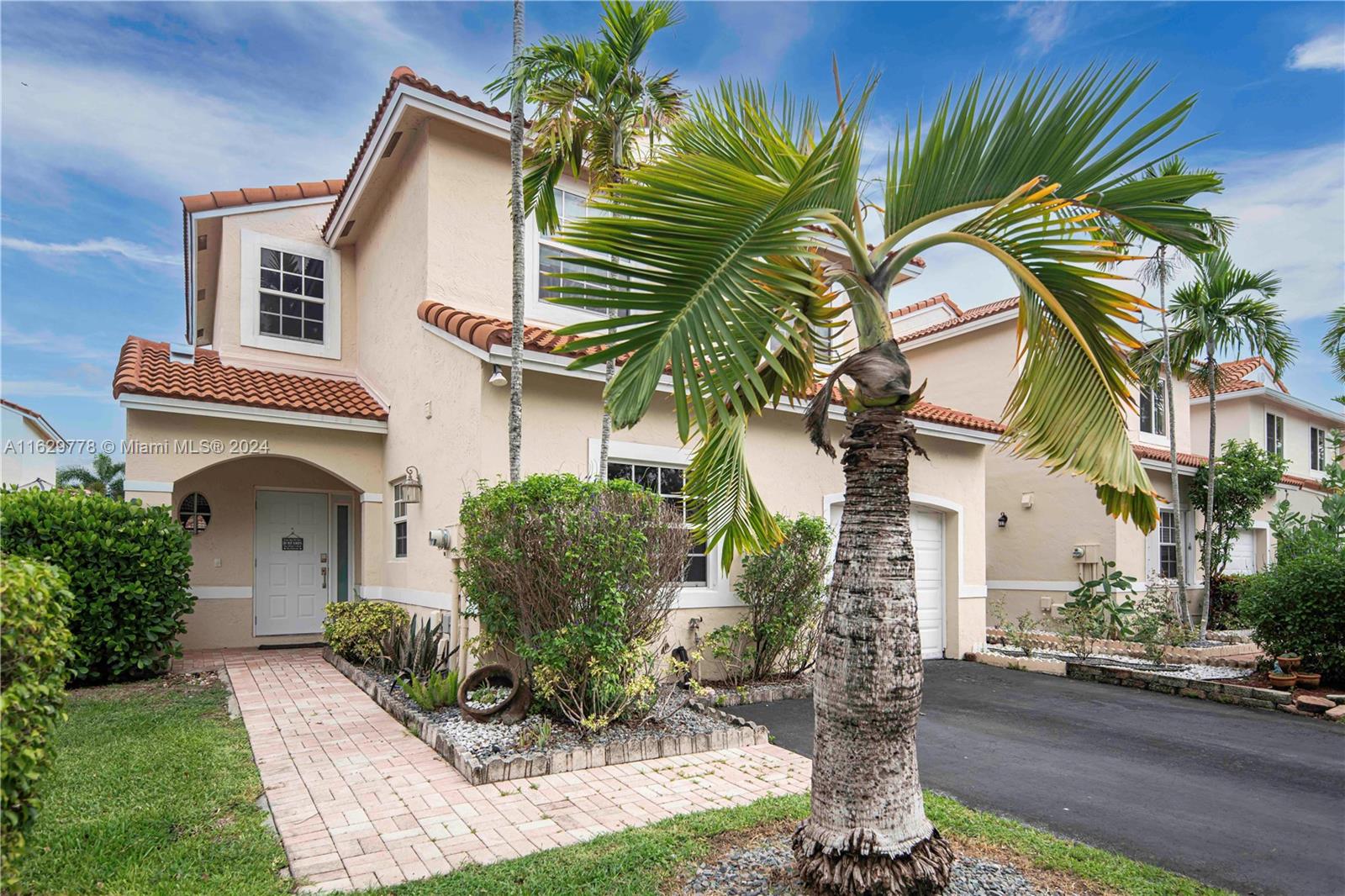 934 SW 179th Ave # 934