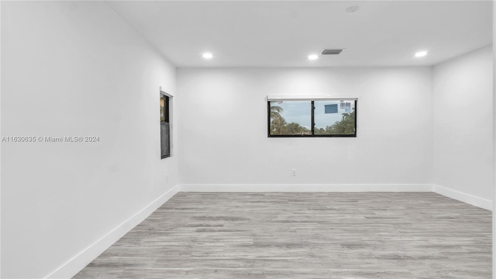 4840 NW 73rd Ave