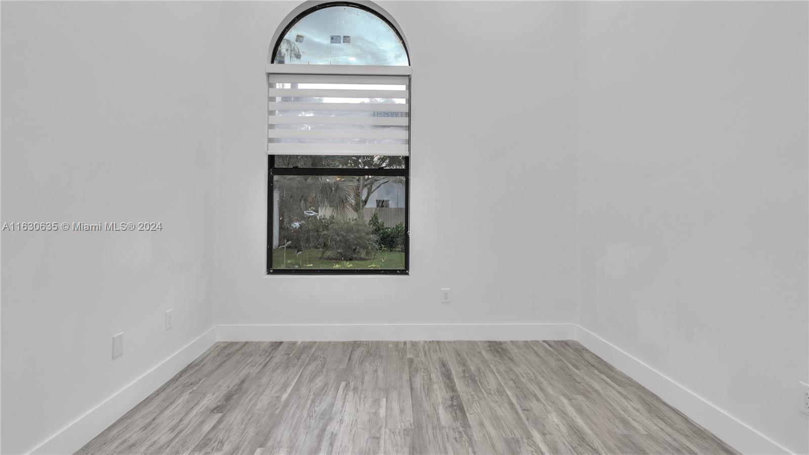 4840 NW 73rd Ave