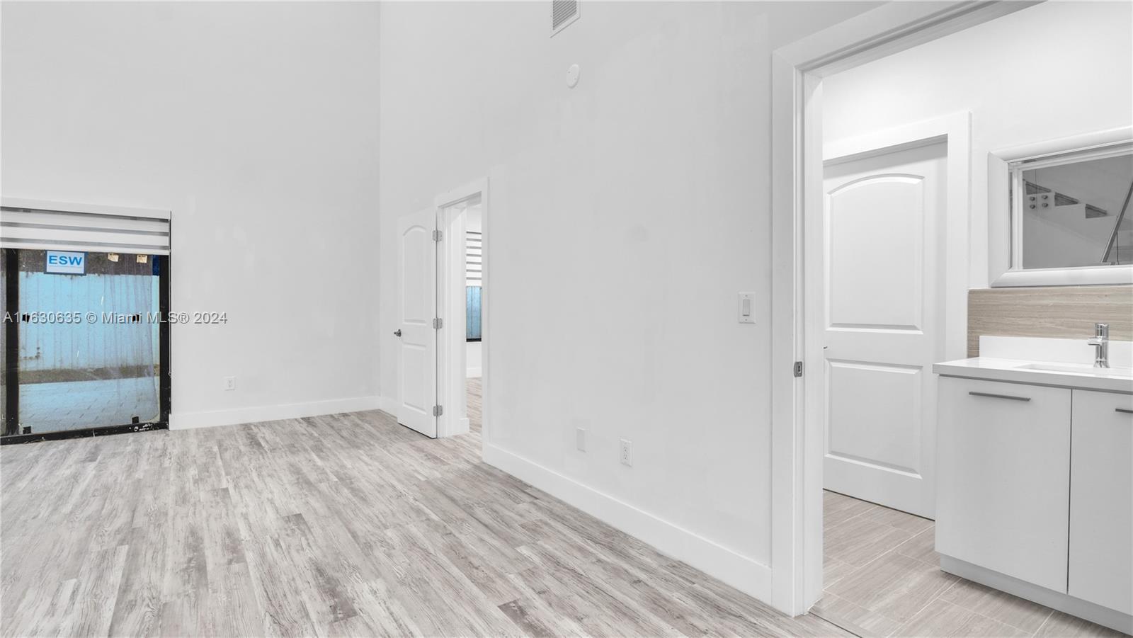 4840 NW 73rd Ave