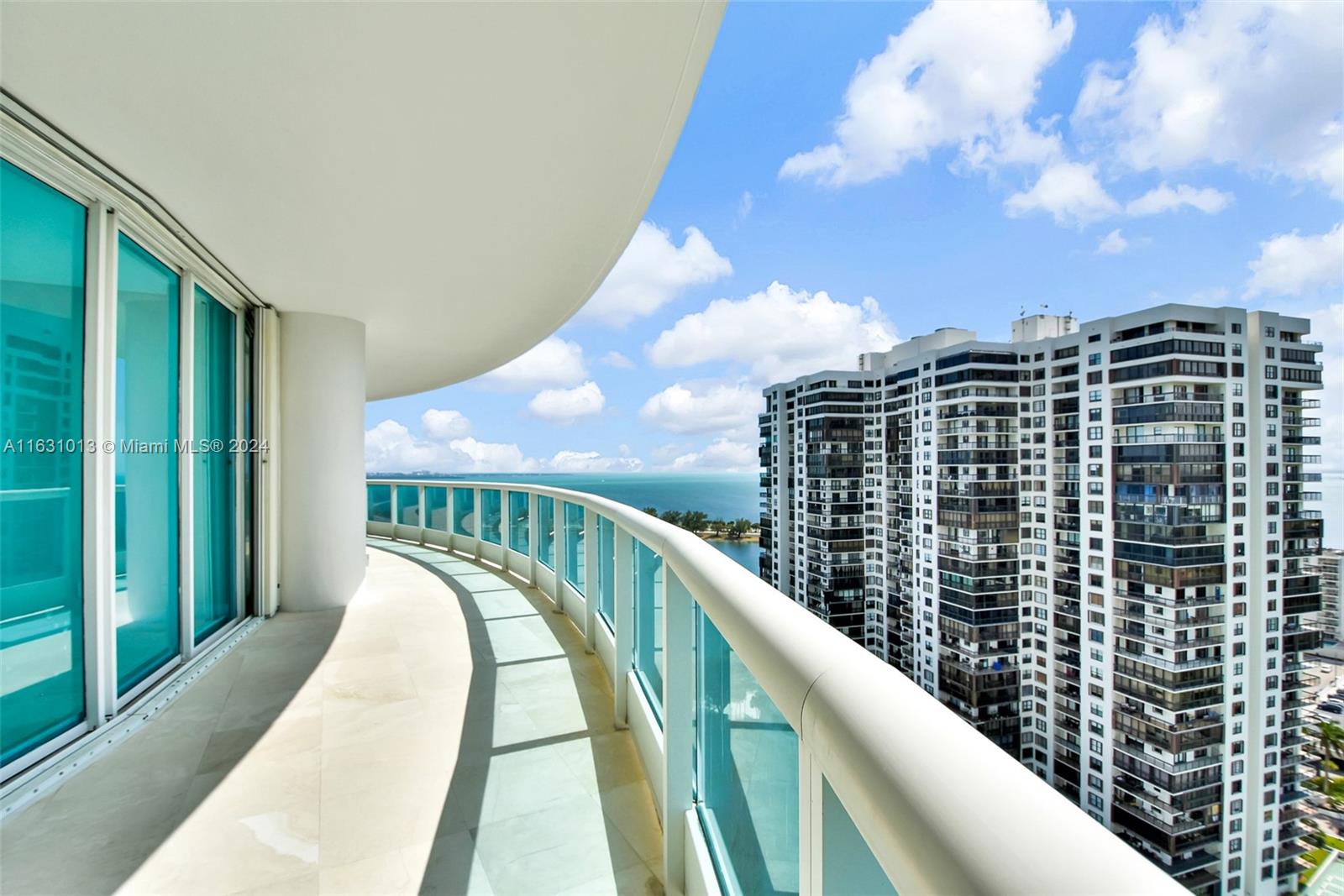2127 Brickell Ave # 2502
