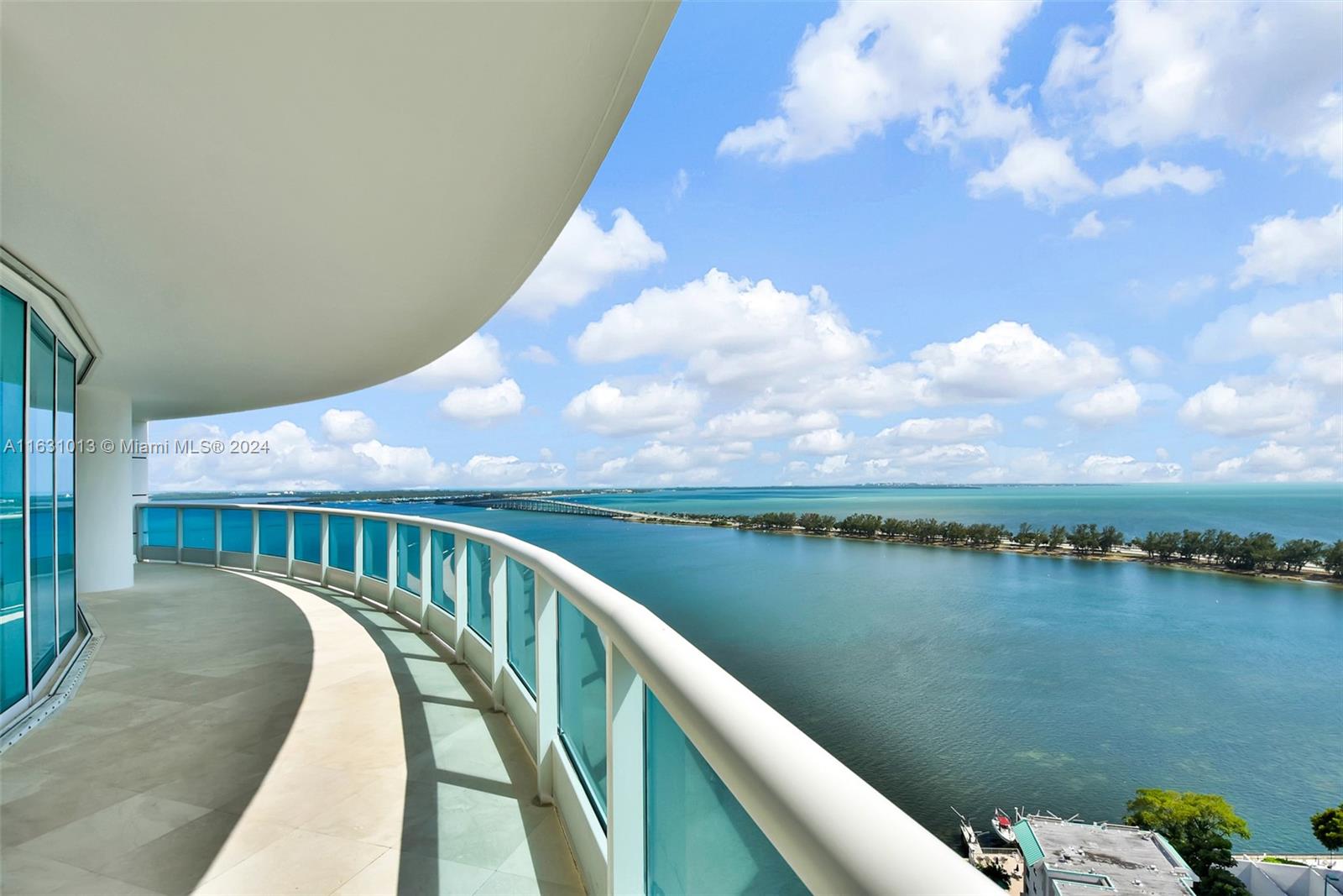 2127 Brickell Ave # 2502