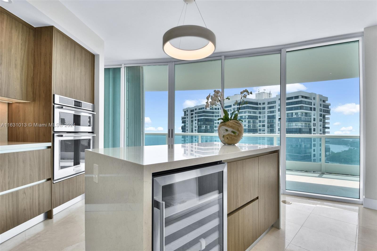 2127 Brickell Ave # 2502