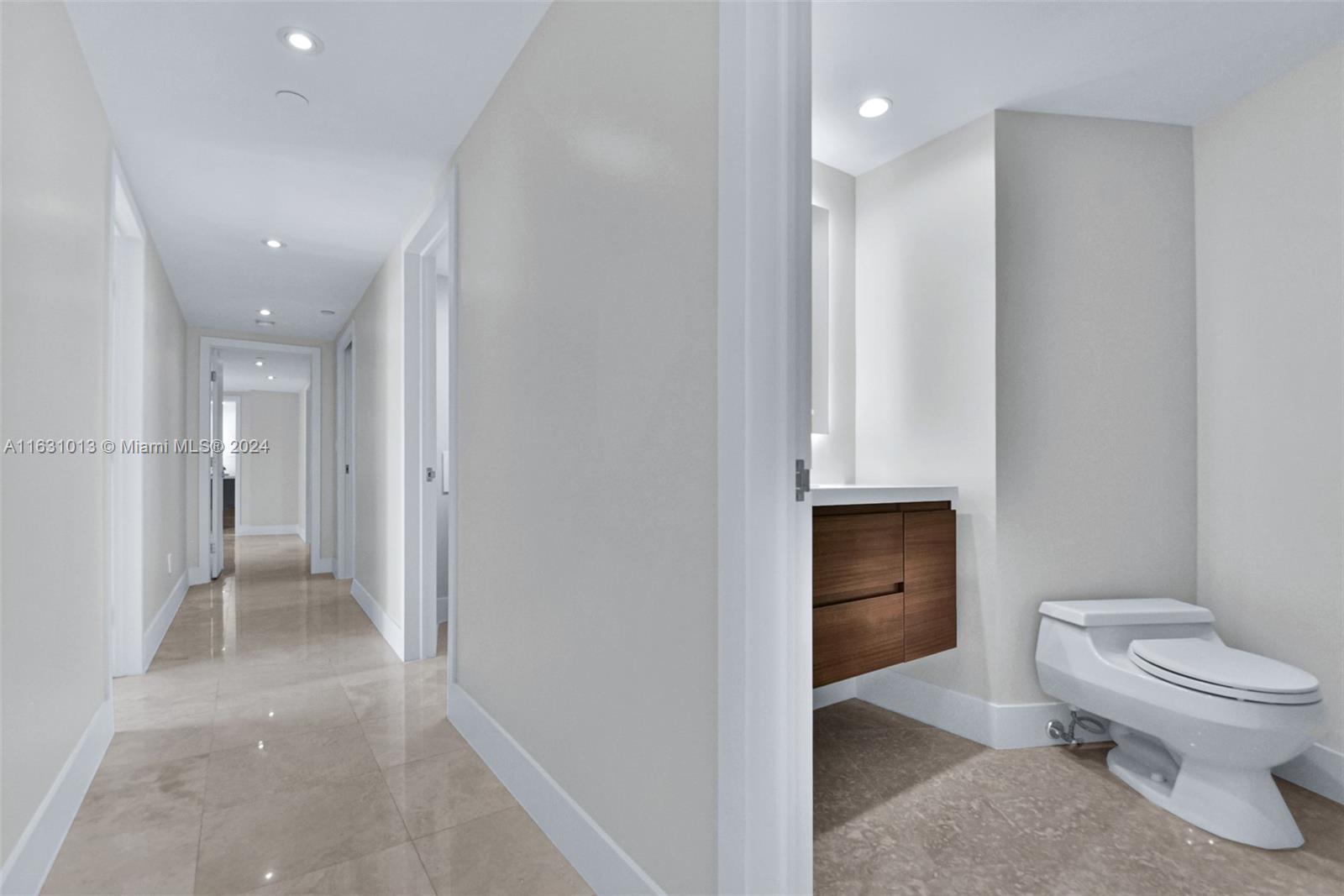 2127 Brickell Ave # 2502