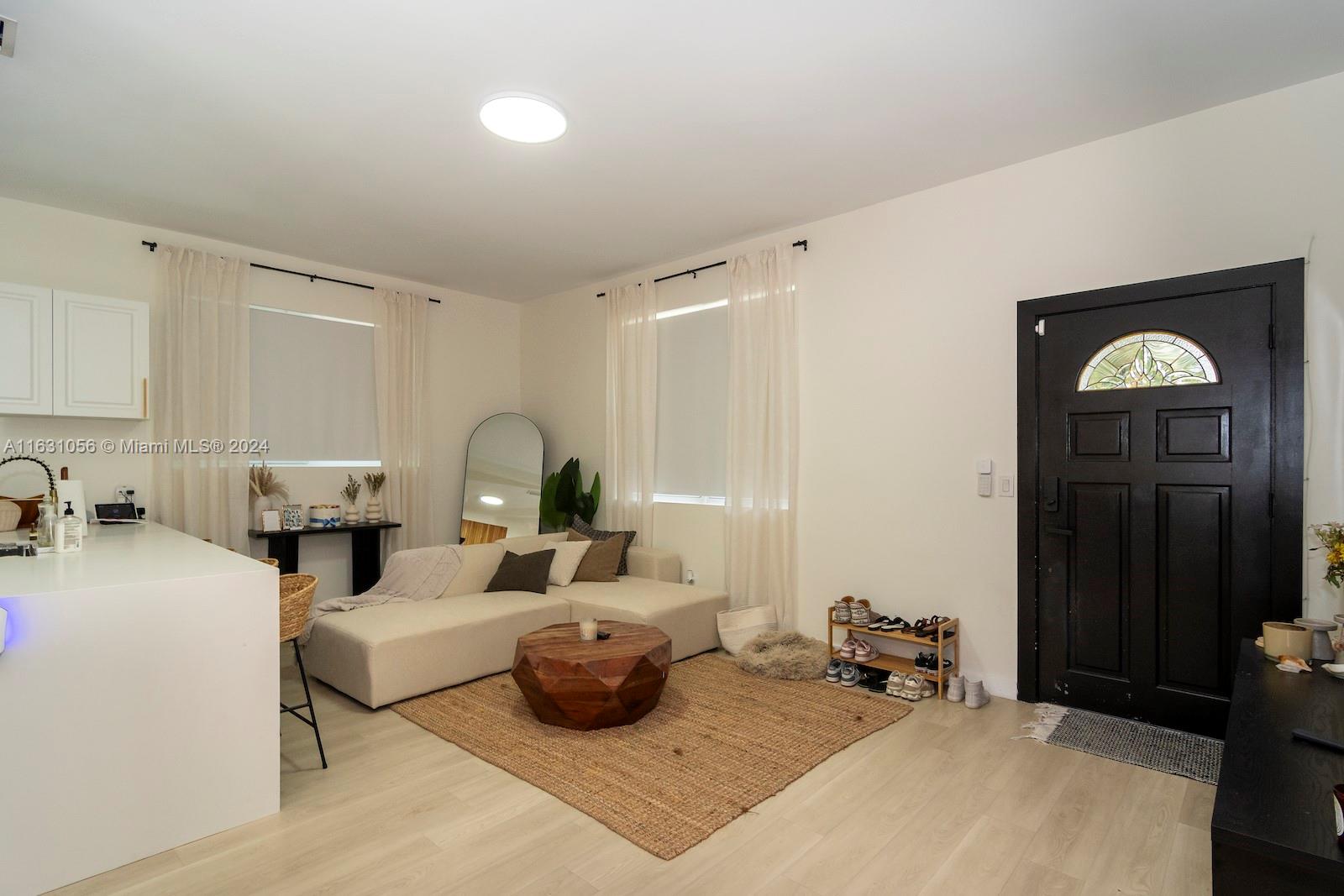 840 NE 158th St # 0