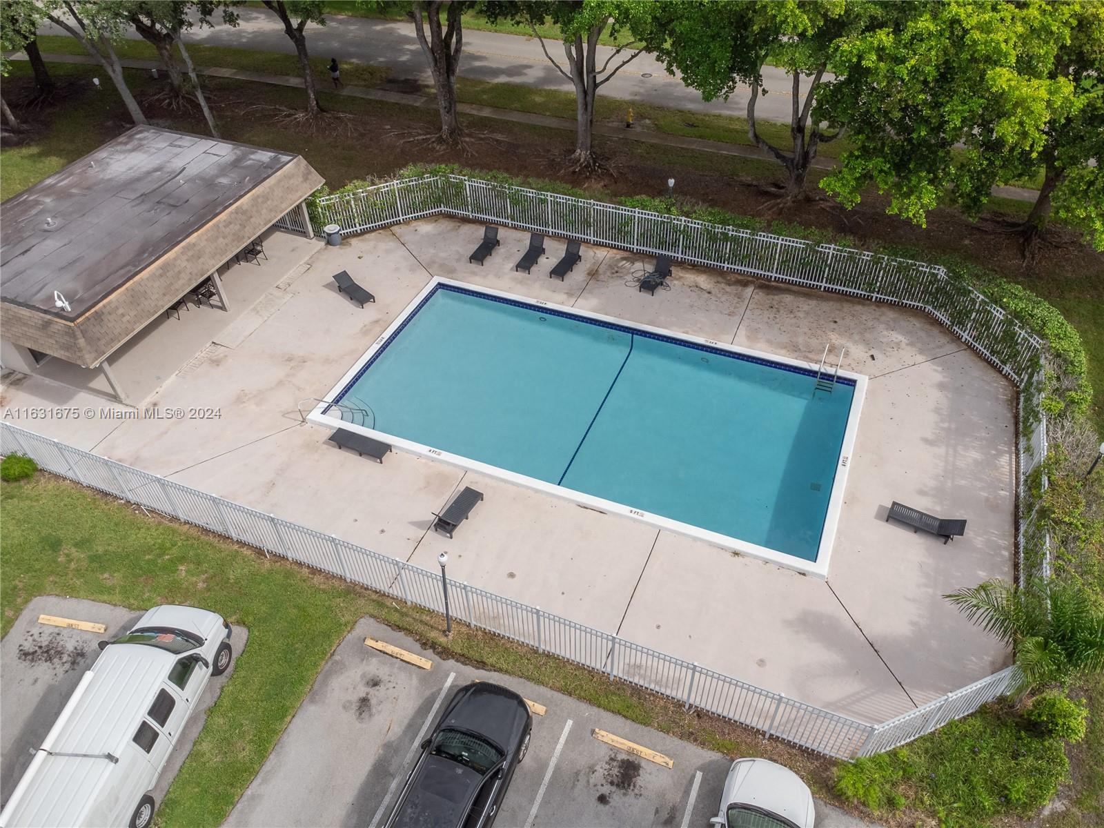 3625 NW 94th Ave # 3G