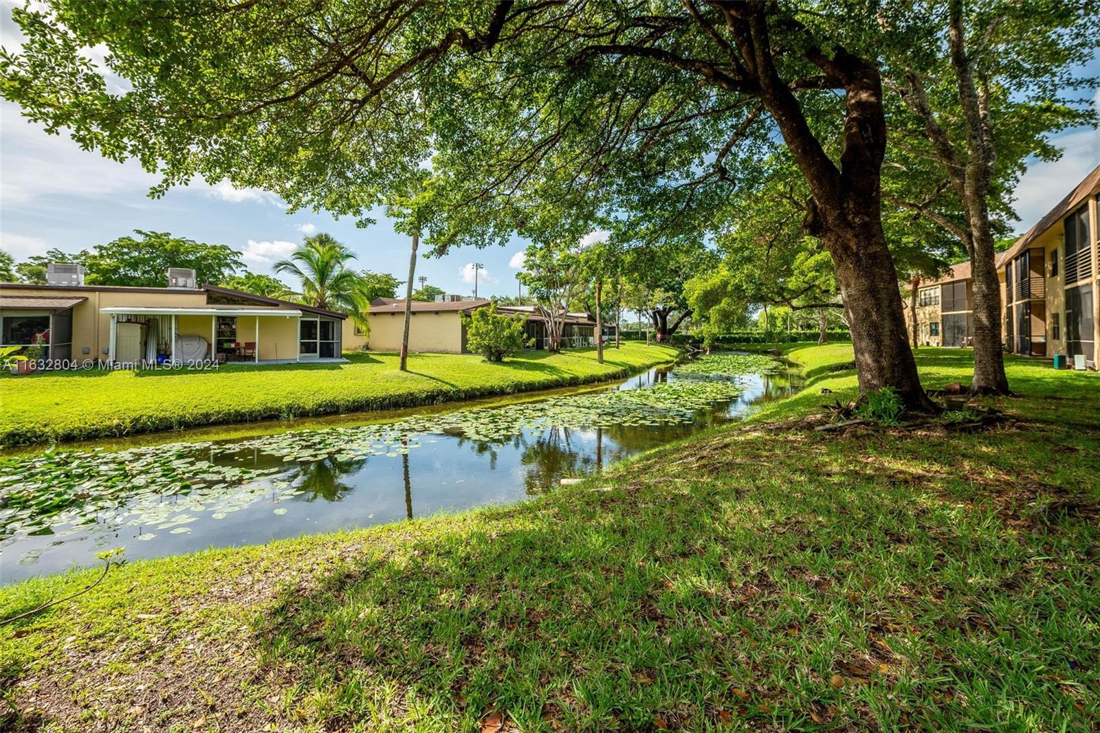 127 Gate Rd # 65 Unit: 2-65