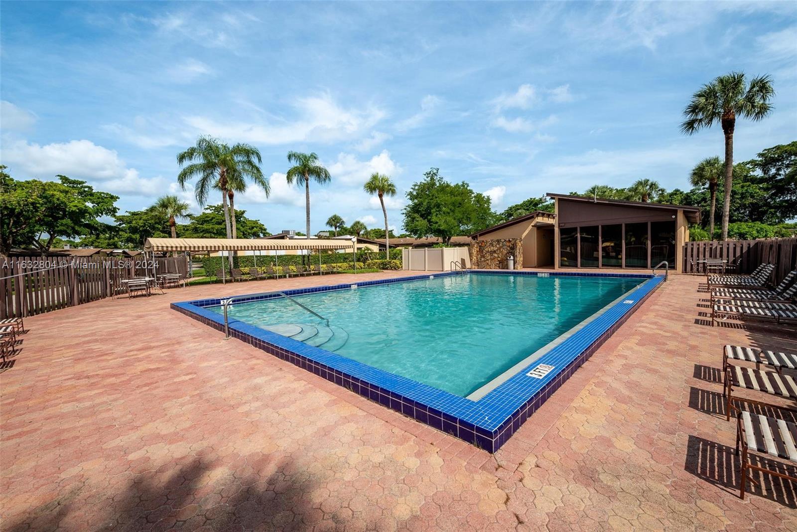 127 Gate Rd # 65 Unit: 2-65