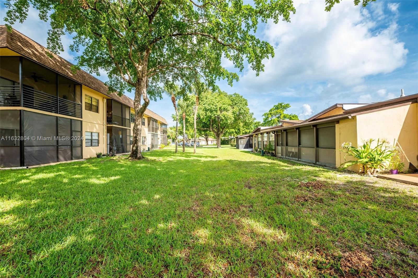 127 Gate Rd # 65 Unit: 2-65