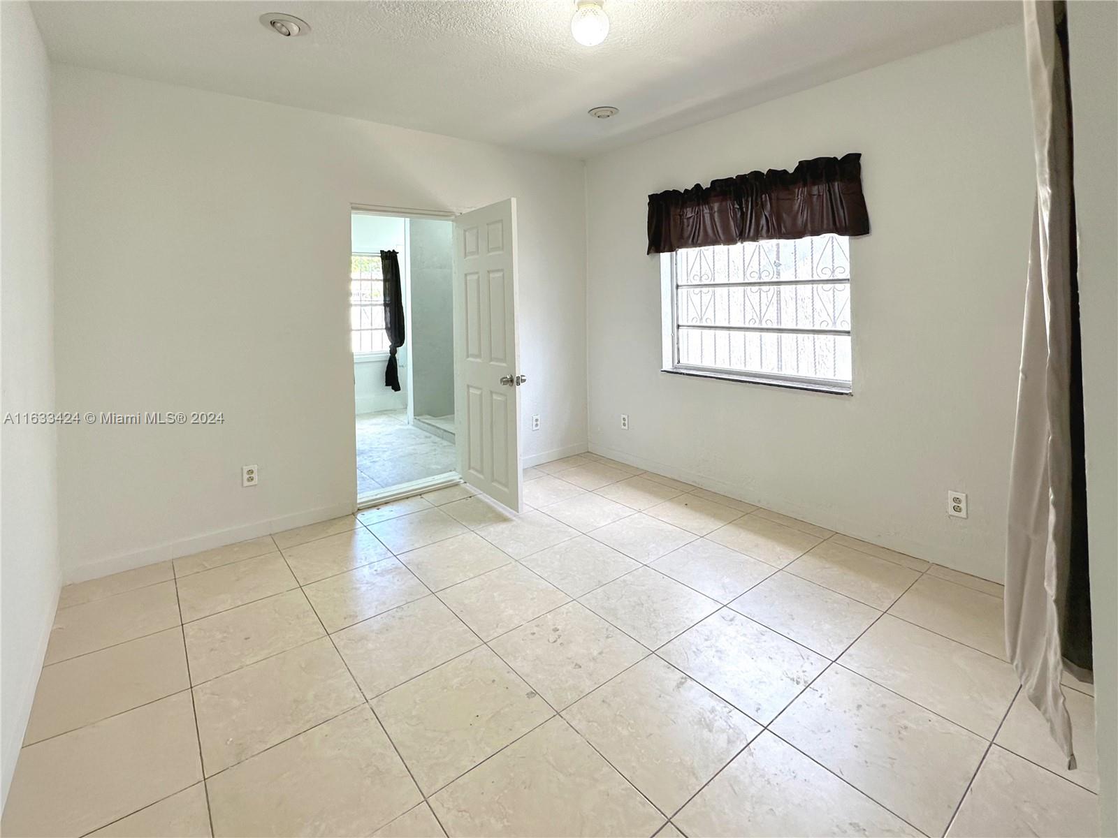 3128 NW 3rd # 1